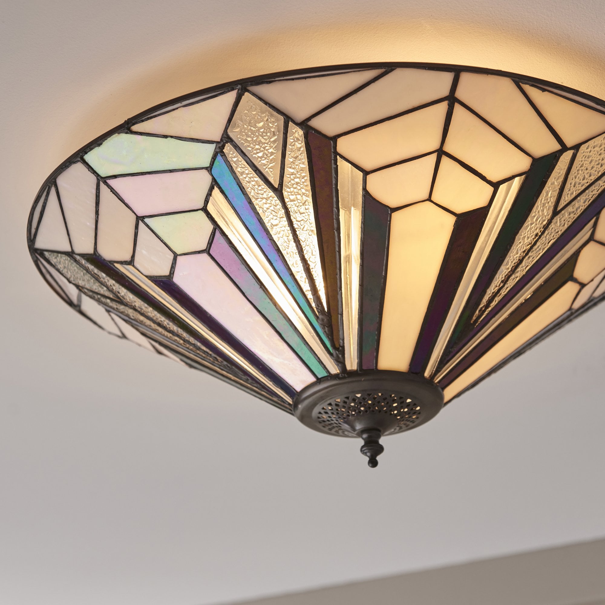 63935 Astoria Tiffany Large 2 Light Flush
