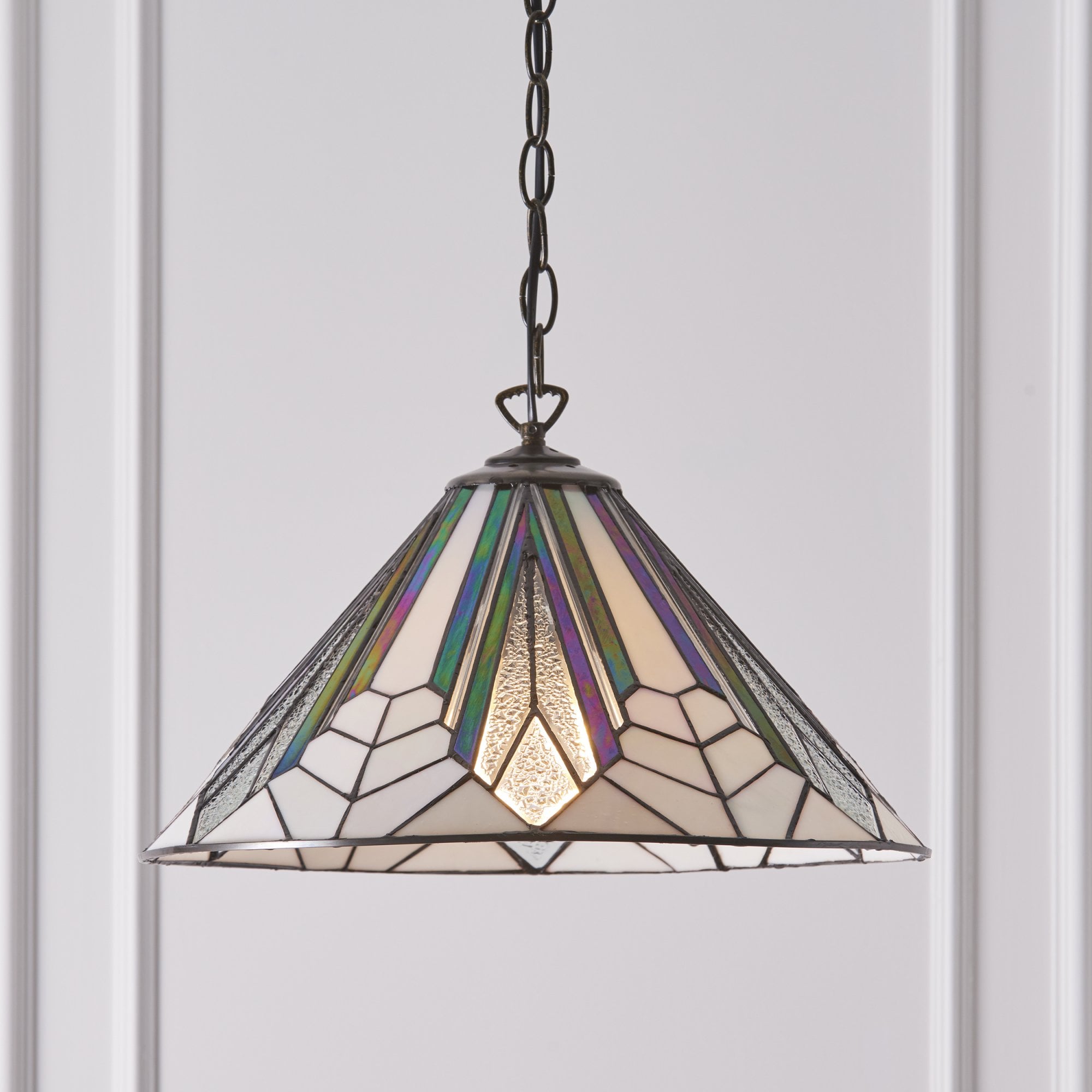 63937 Astoria Tiffany Medium 1 Light Pendant