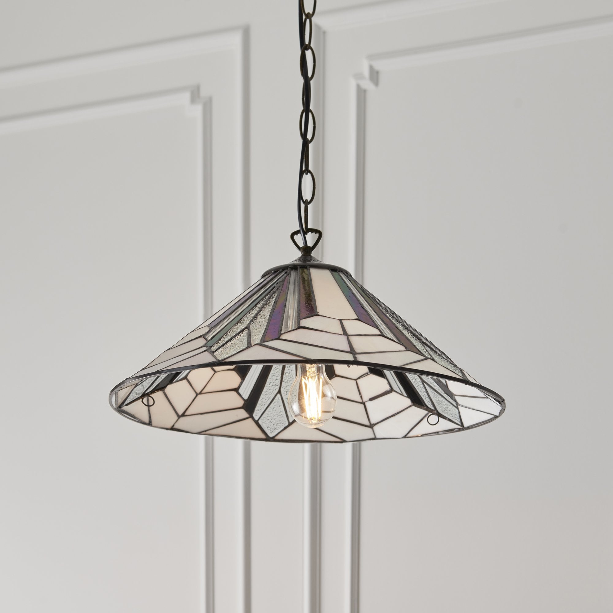 63938 Astoria Tiffany Large 1 Light Pendant