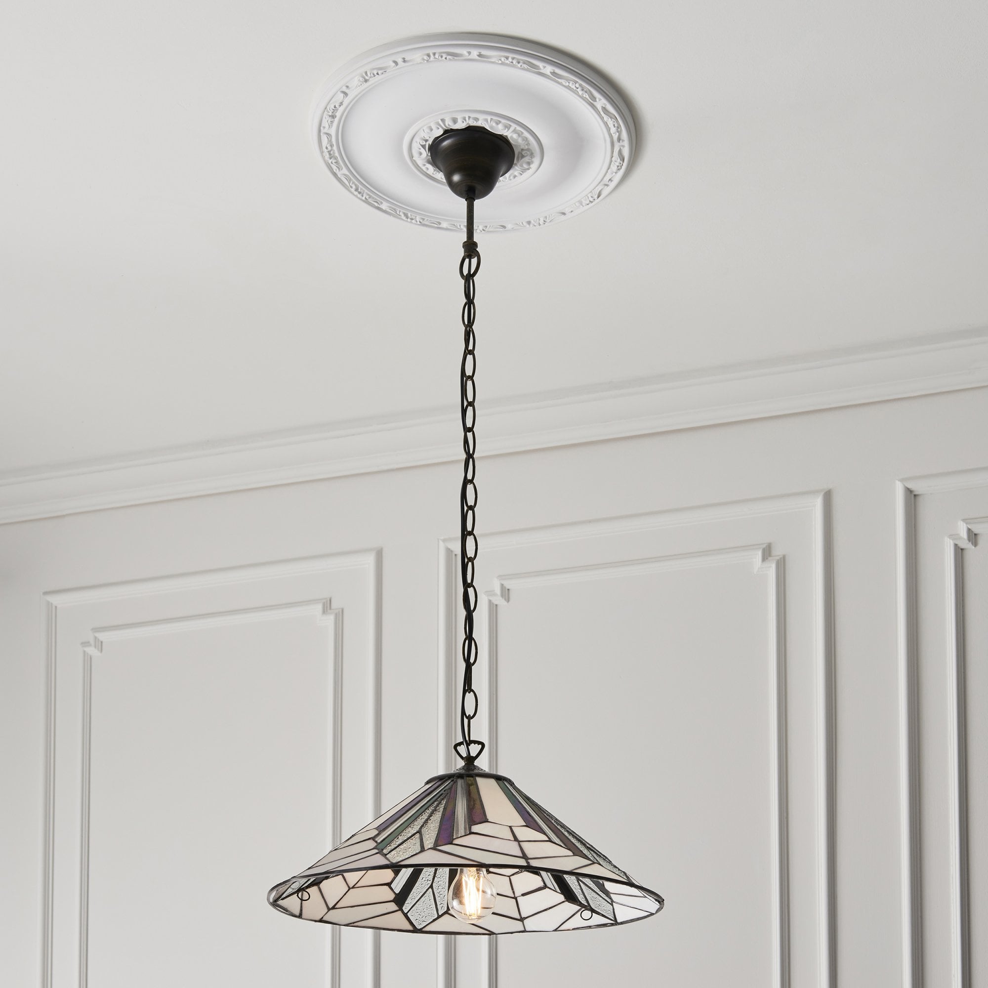 63938 Astoria Tiffany Large 1 Light Pendant