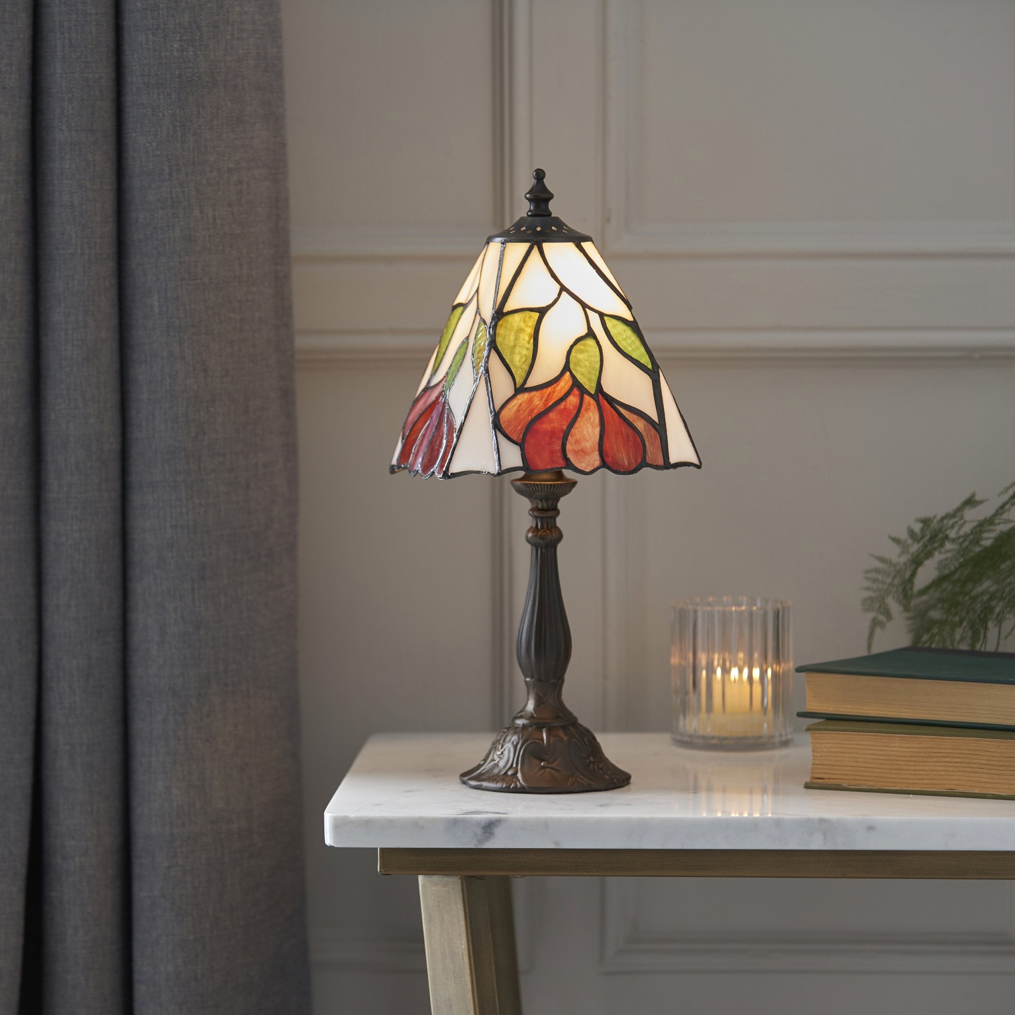 63963 Botanica Tiffany Small Table Lamp