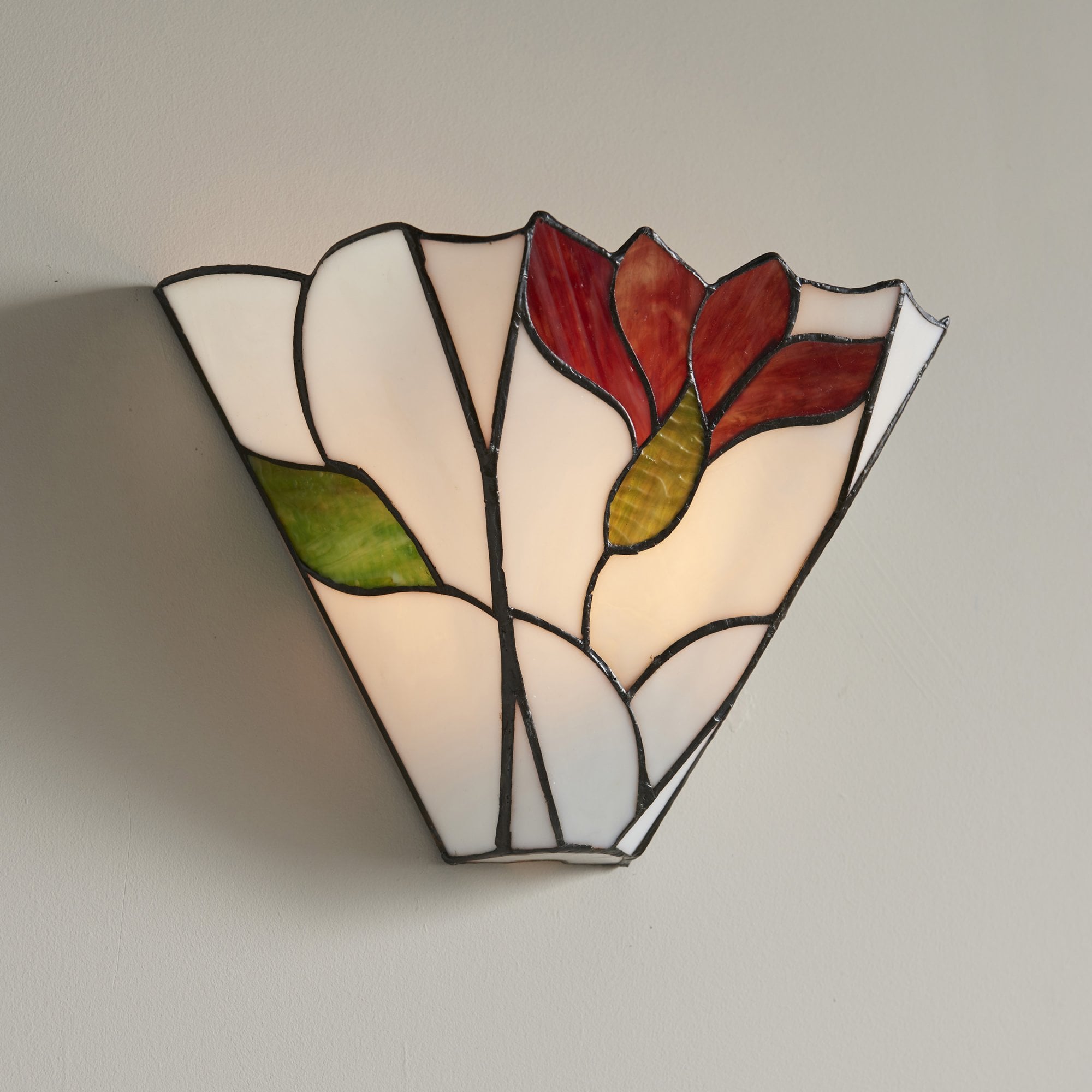 63964 Botanica Tiffany Wall Light