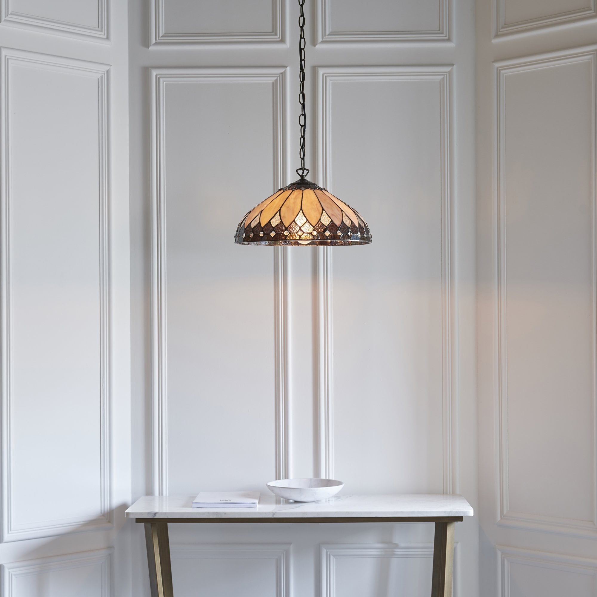 63977 Brooklyn Tiffany Medium 1 Light Pendant