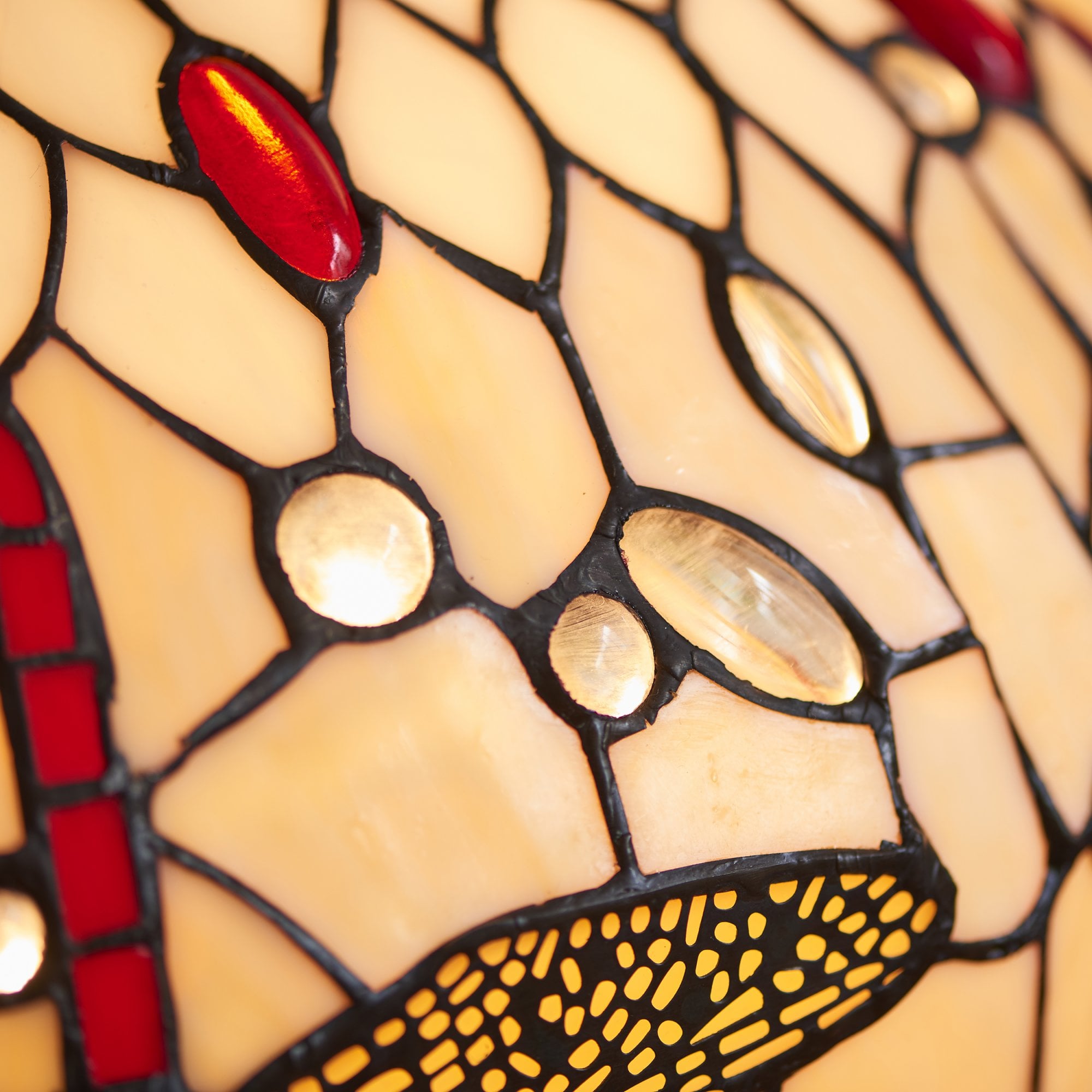 64085 Dragonfly Beige Tiffany Medium Table Lamp