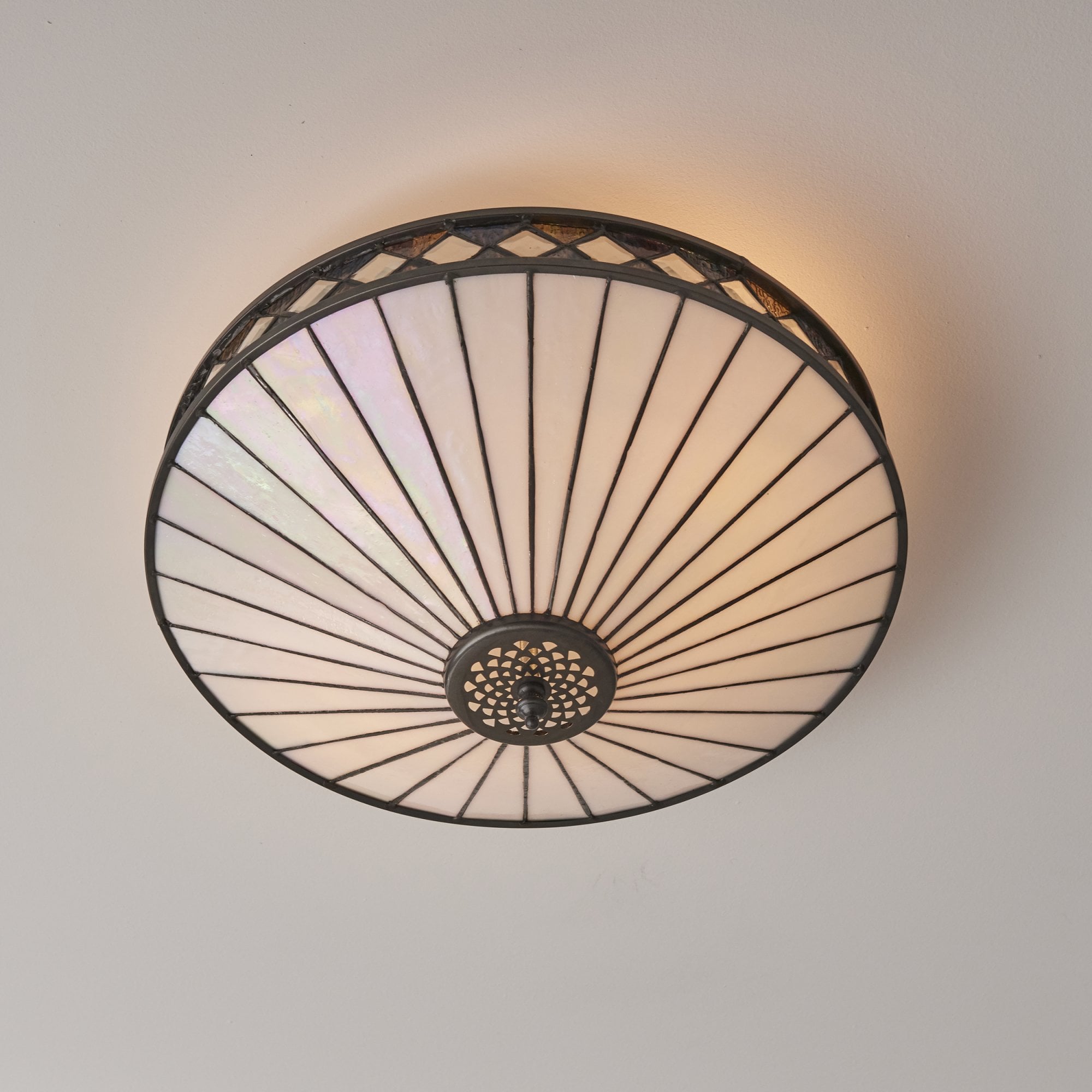64145 Fargo Tiffany Medium 2 Light Flush