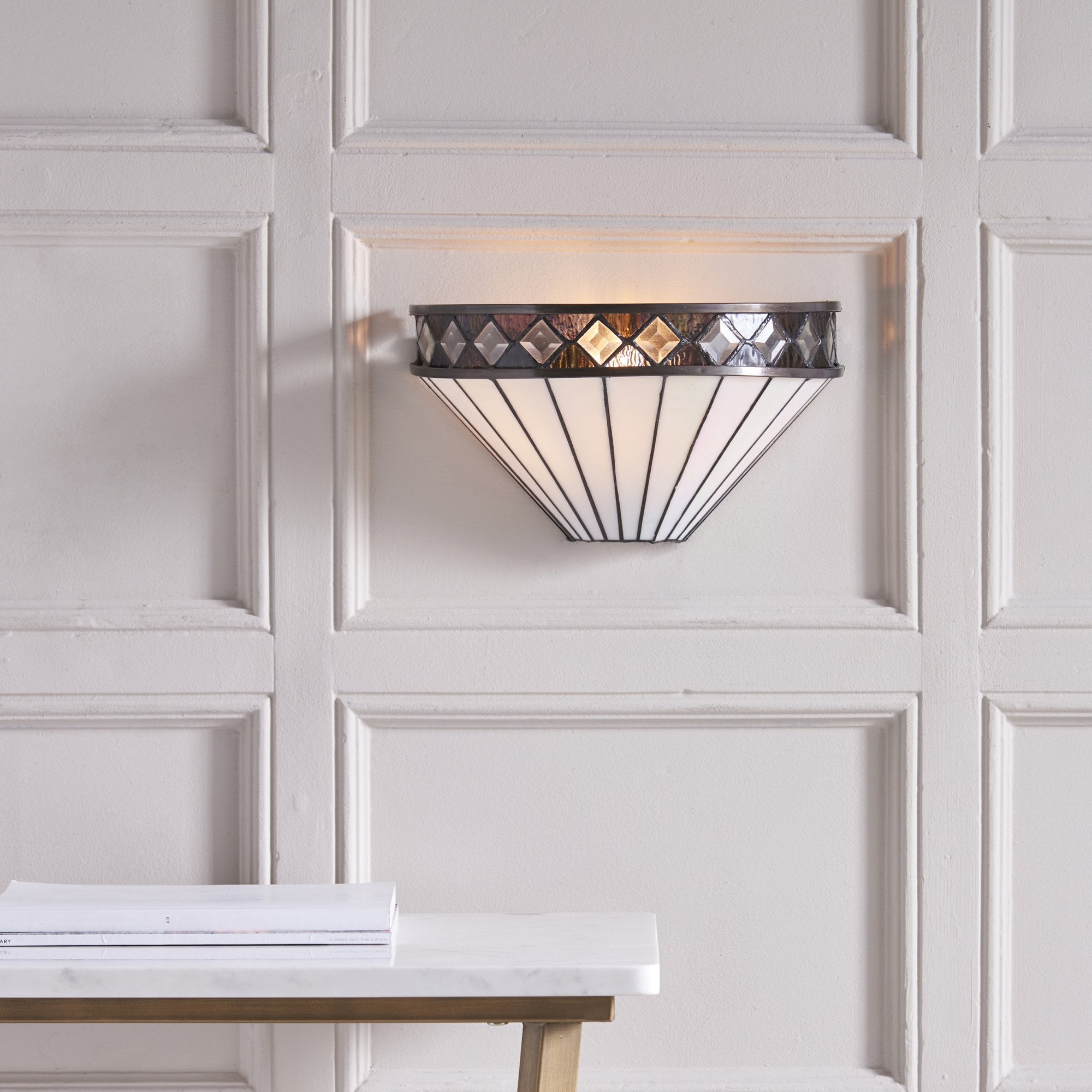 64149 Fargo Tiffany Wall Light