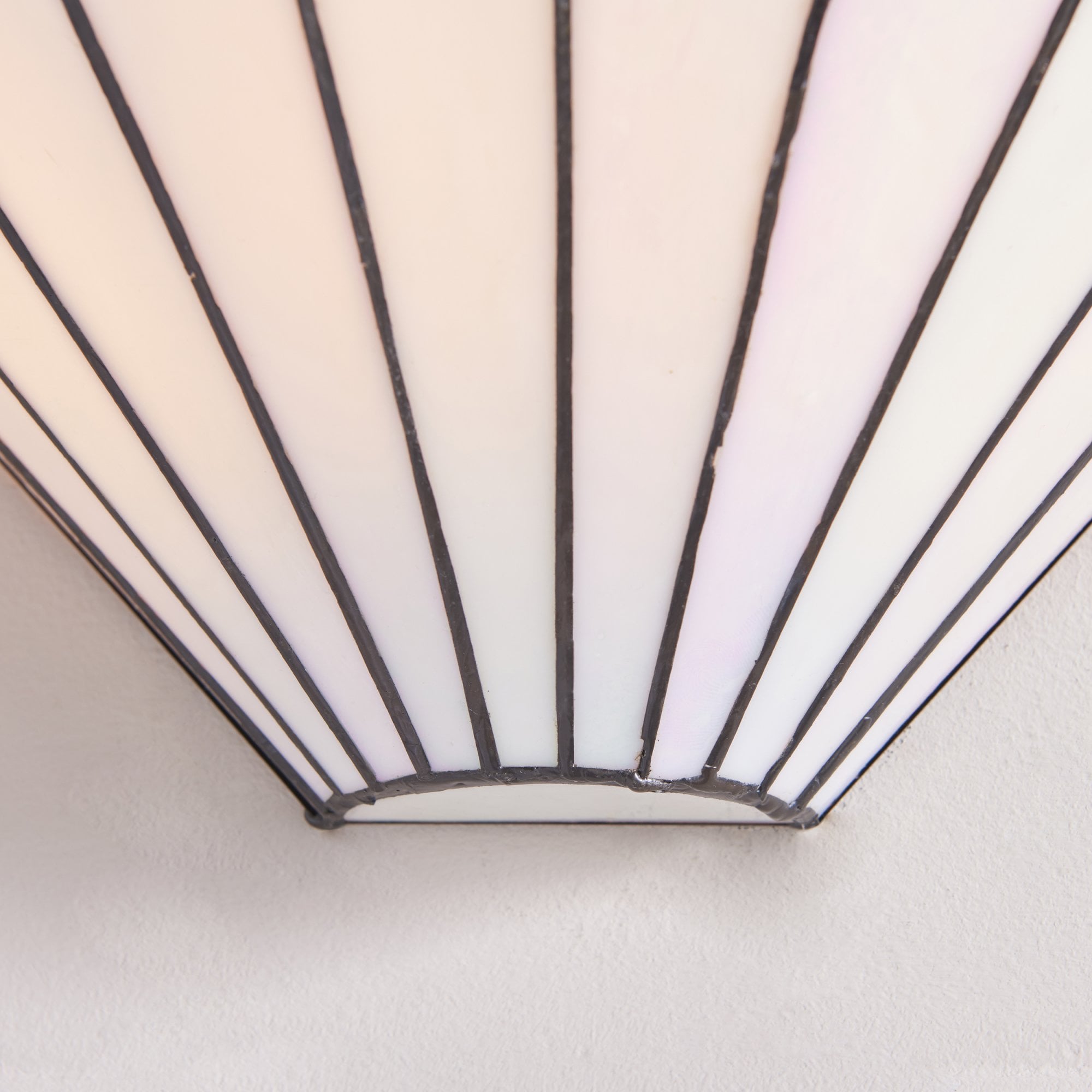 64149 Fargo Tiffany Wall Light