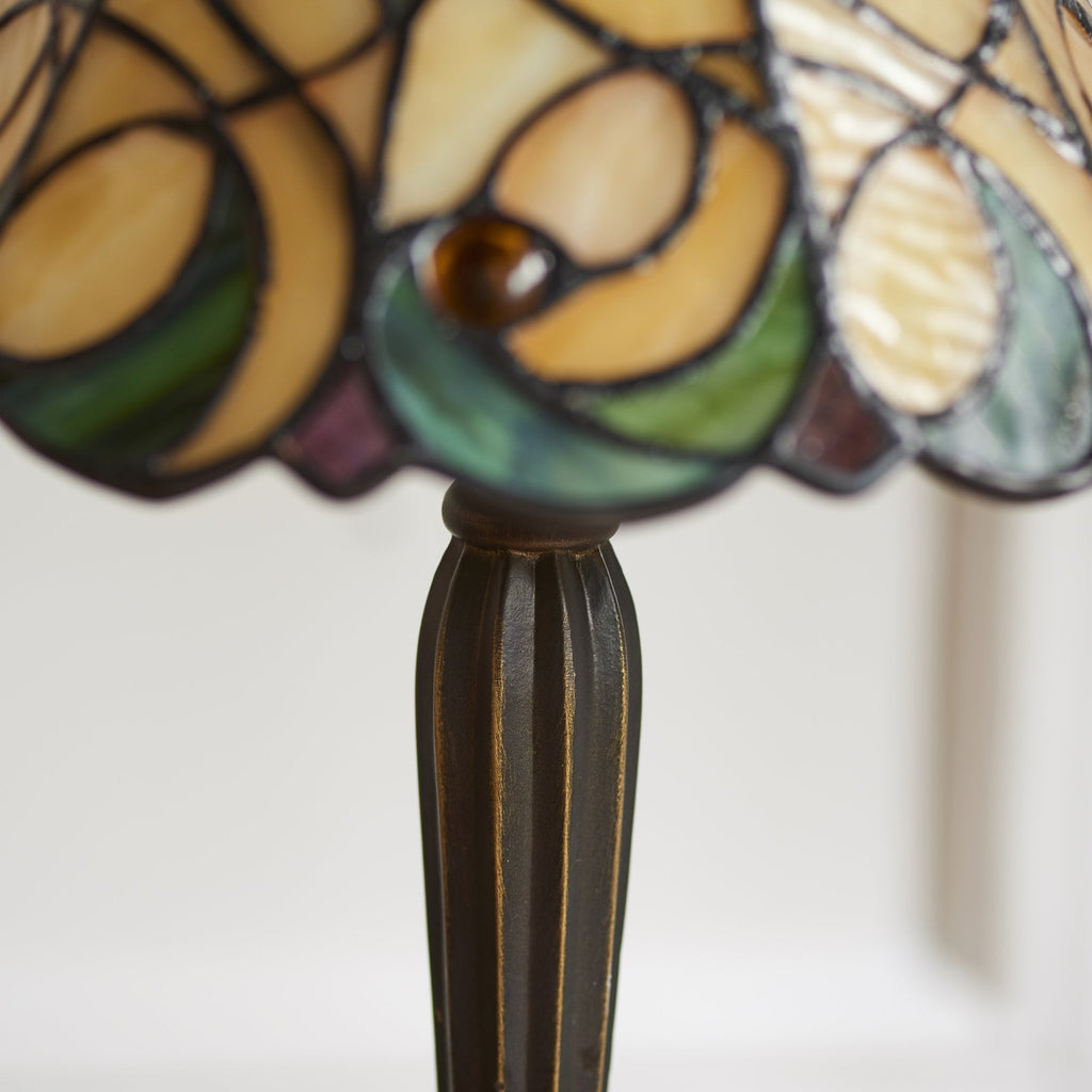 64196 Jamelia Tiffany Intermediate Table Lamp