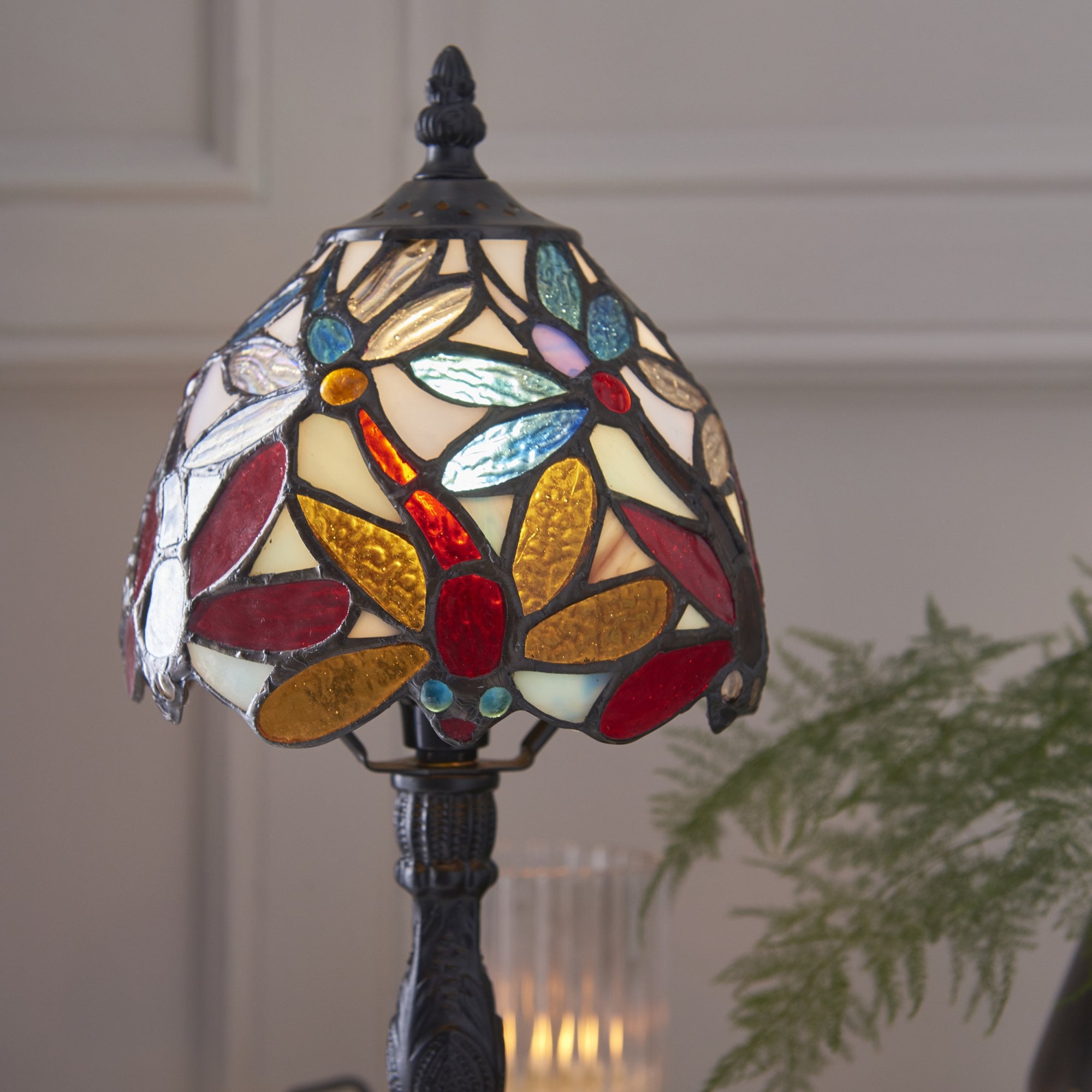 64246 Lorette Tiffany Mini Table Lamp