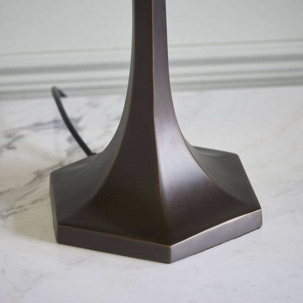 64286 Nevada Tiffany Medium Table Lamp