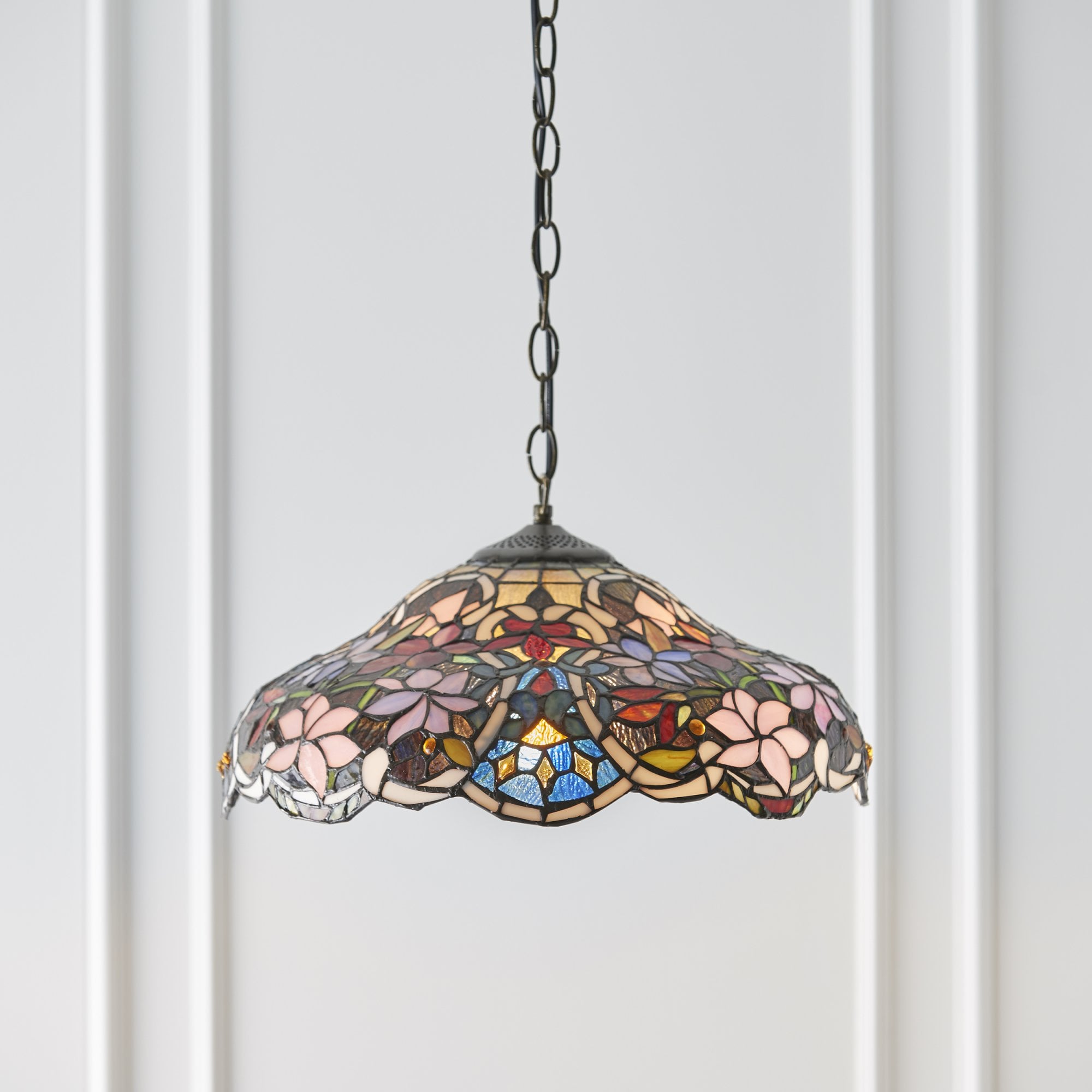 64325 Sullivan Tiffany Medium 1 Light Pendant