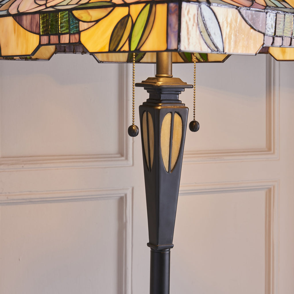 64383 Willow Tiffany Floor Lamp