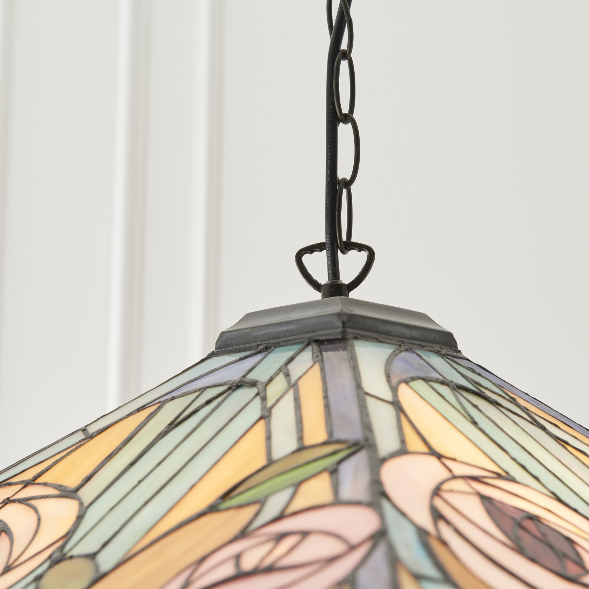 64384 Willow Tiffany Large 3 Light Pendant