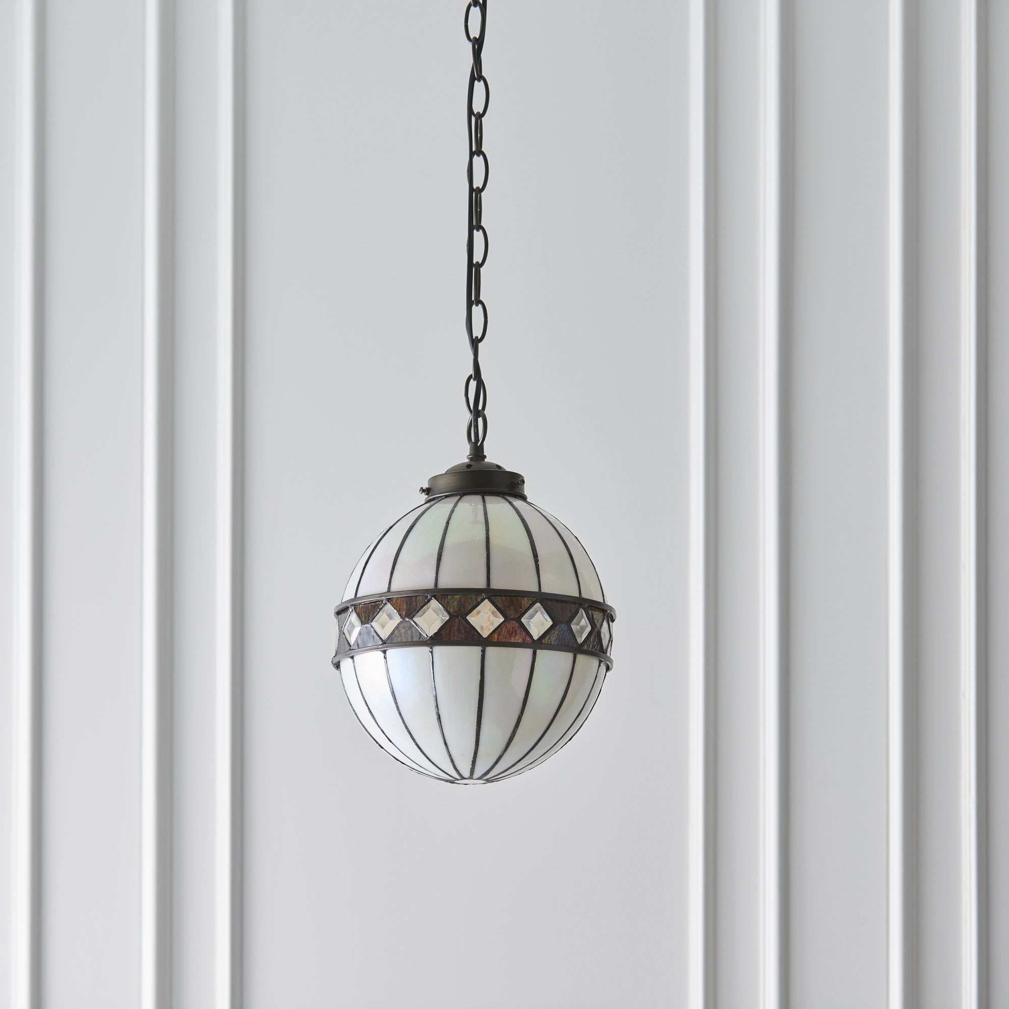 67044 Fargo Tiffany Small Globe 1 Light Pendant