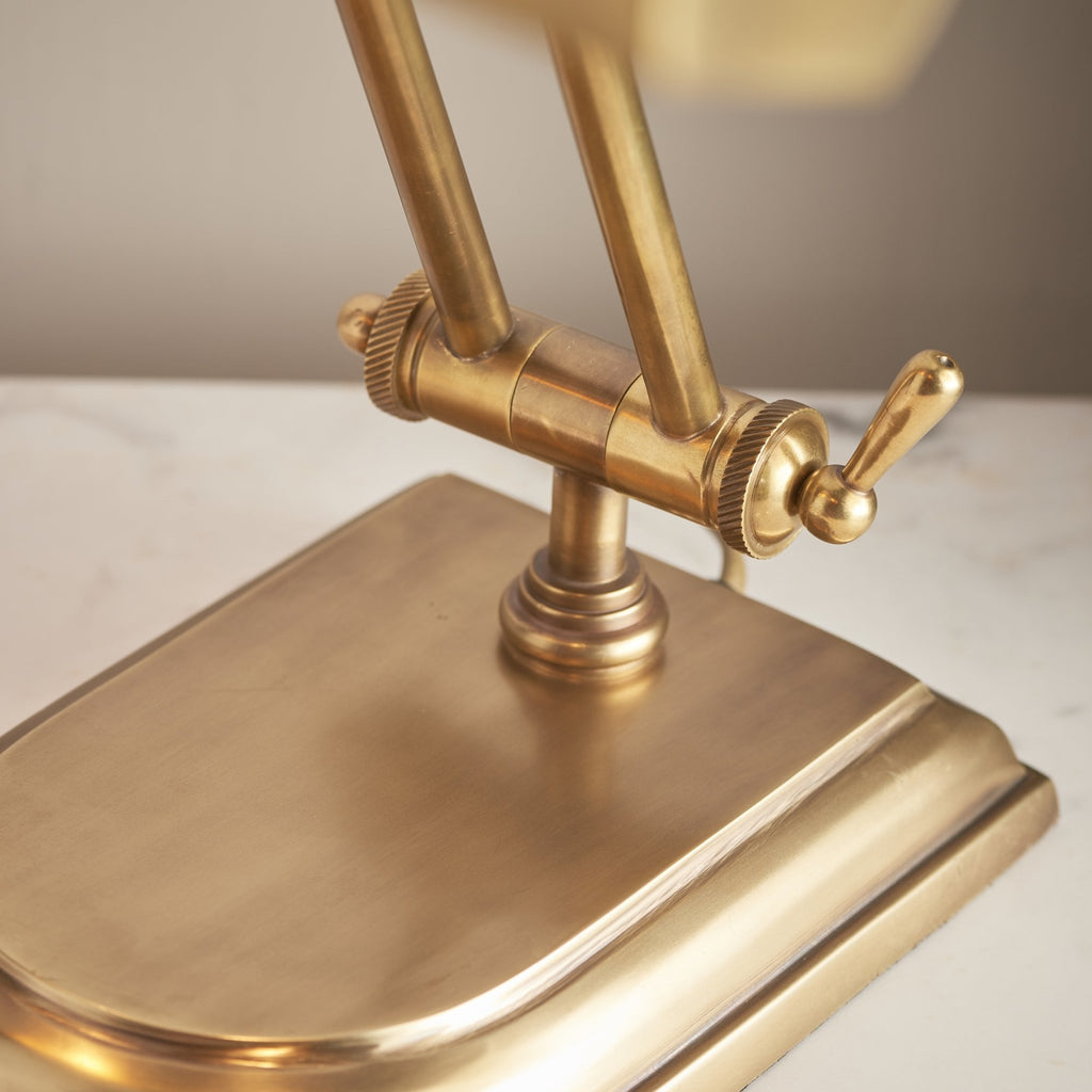 69834 Winchester Table Lamp Solid Brass