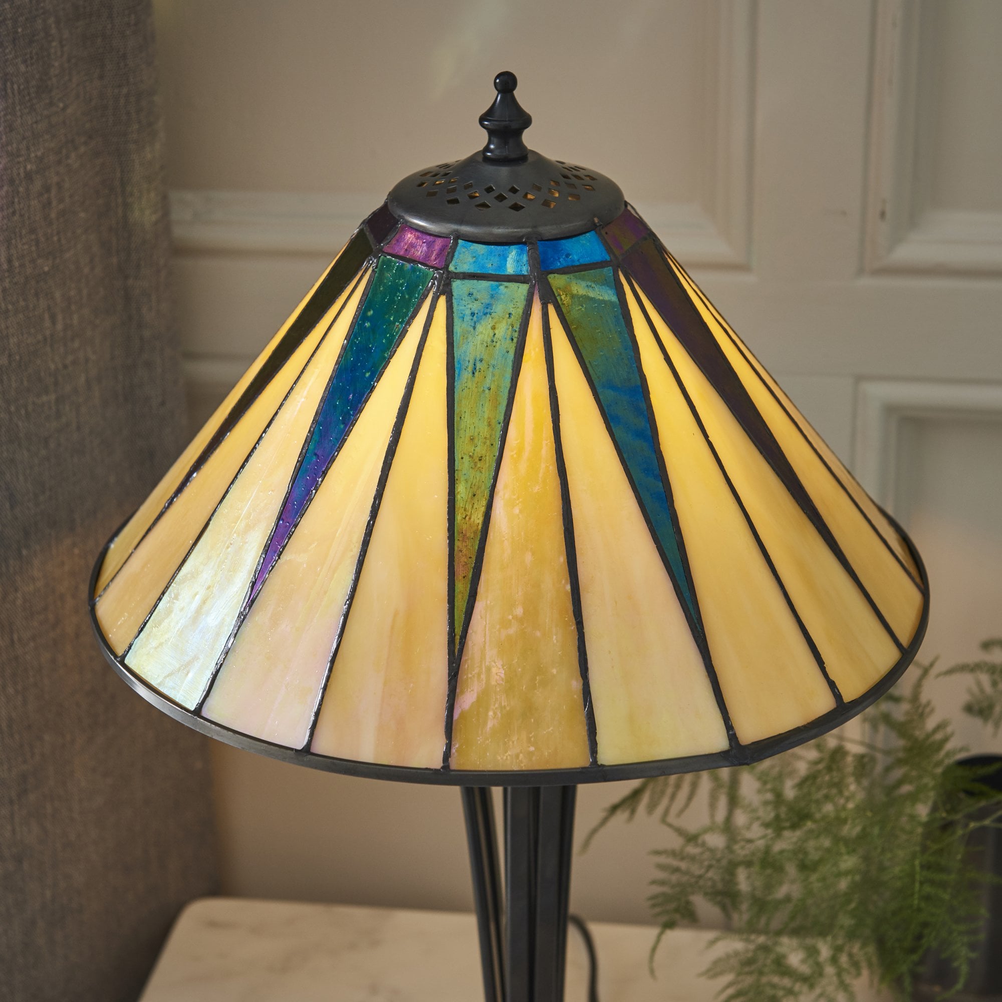 70367 Dark Star Tiffany Small Table Lamp