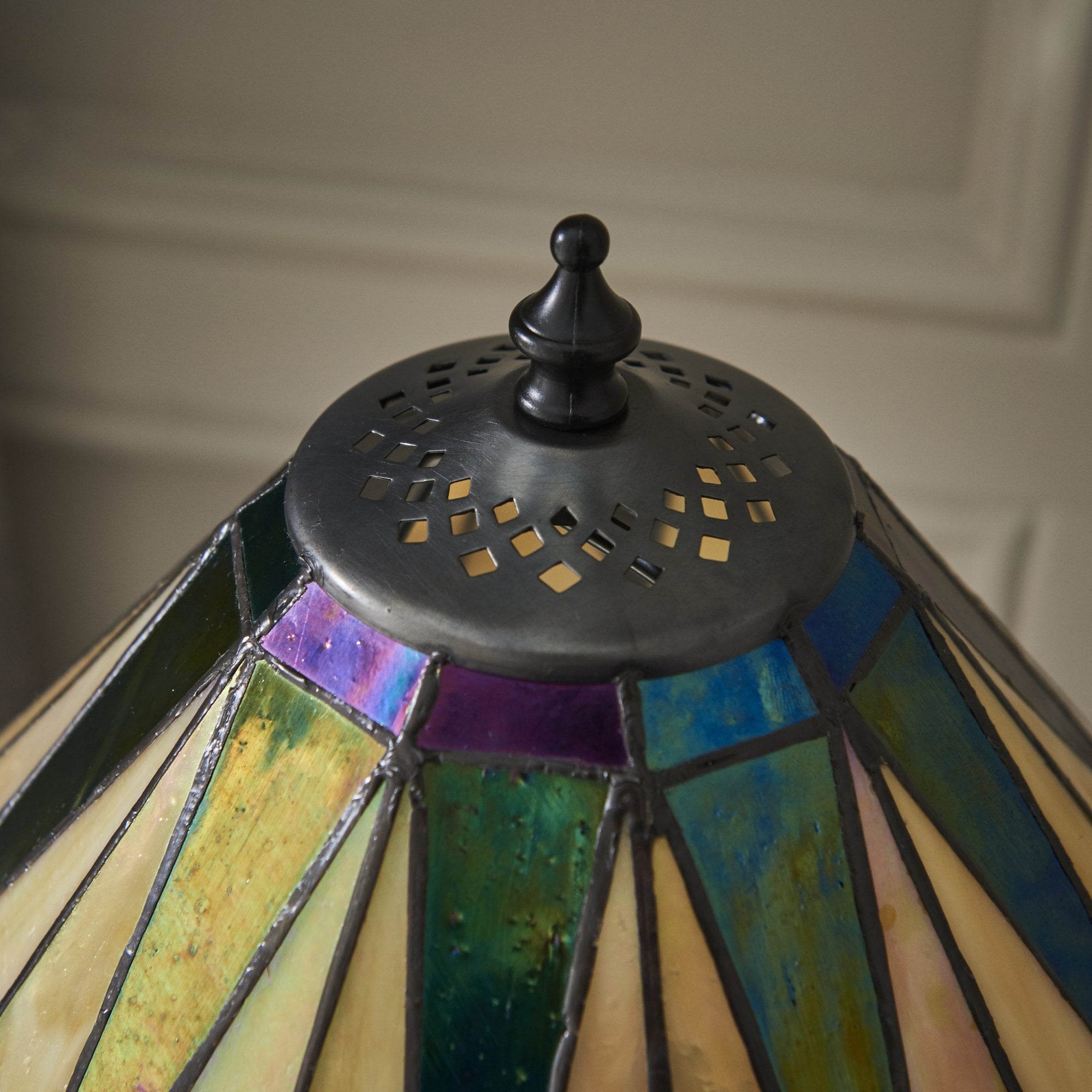 70367 Dark Star Tiffany Small Table Lamp