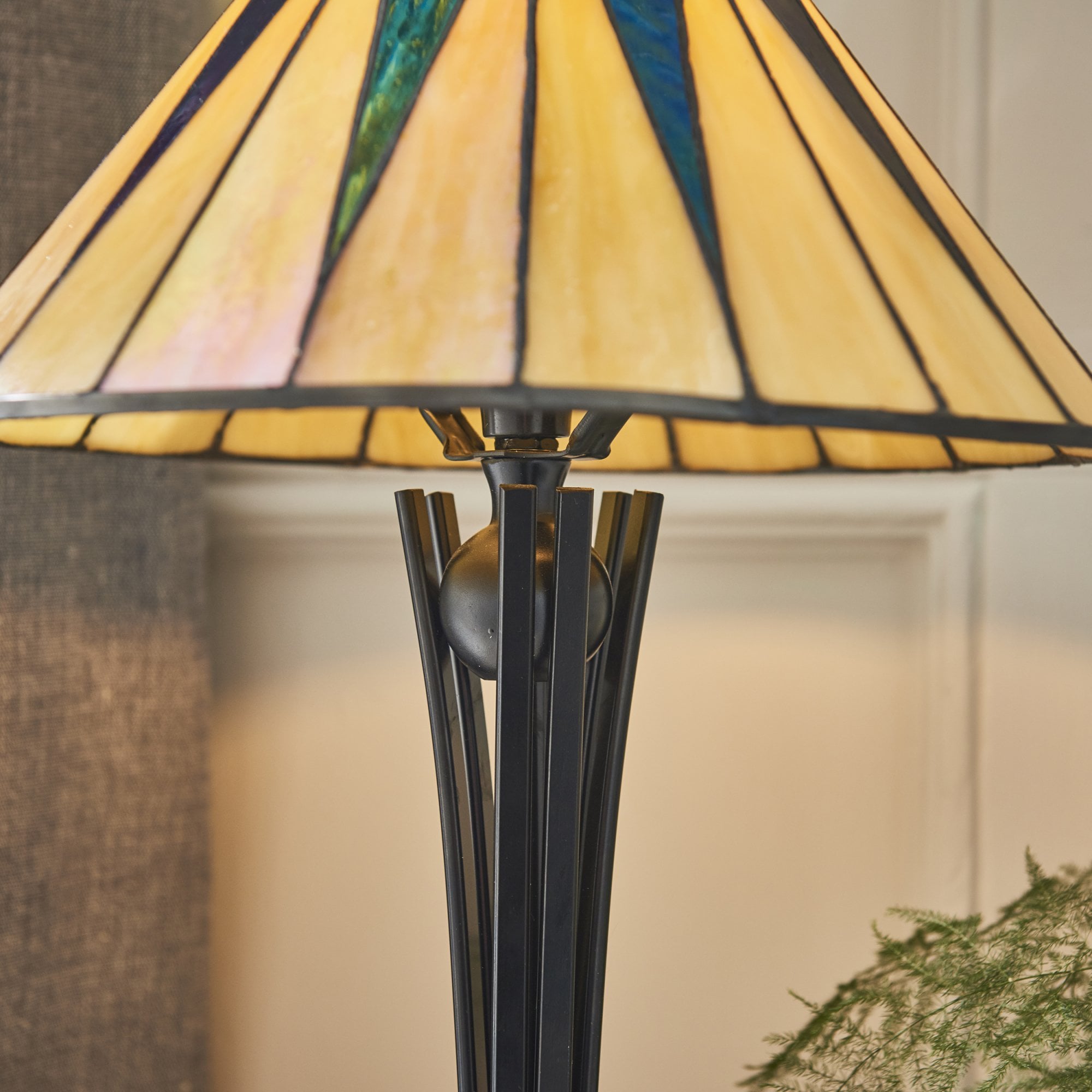 70367 Dark Star Tiffany Small Table Lamp