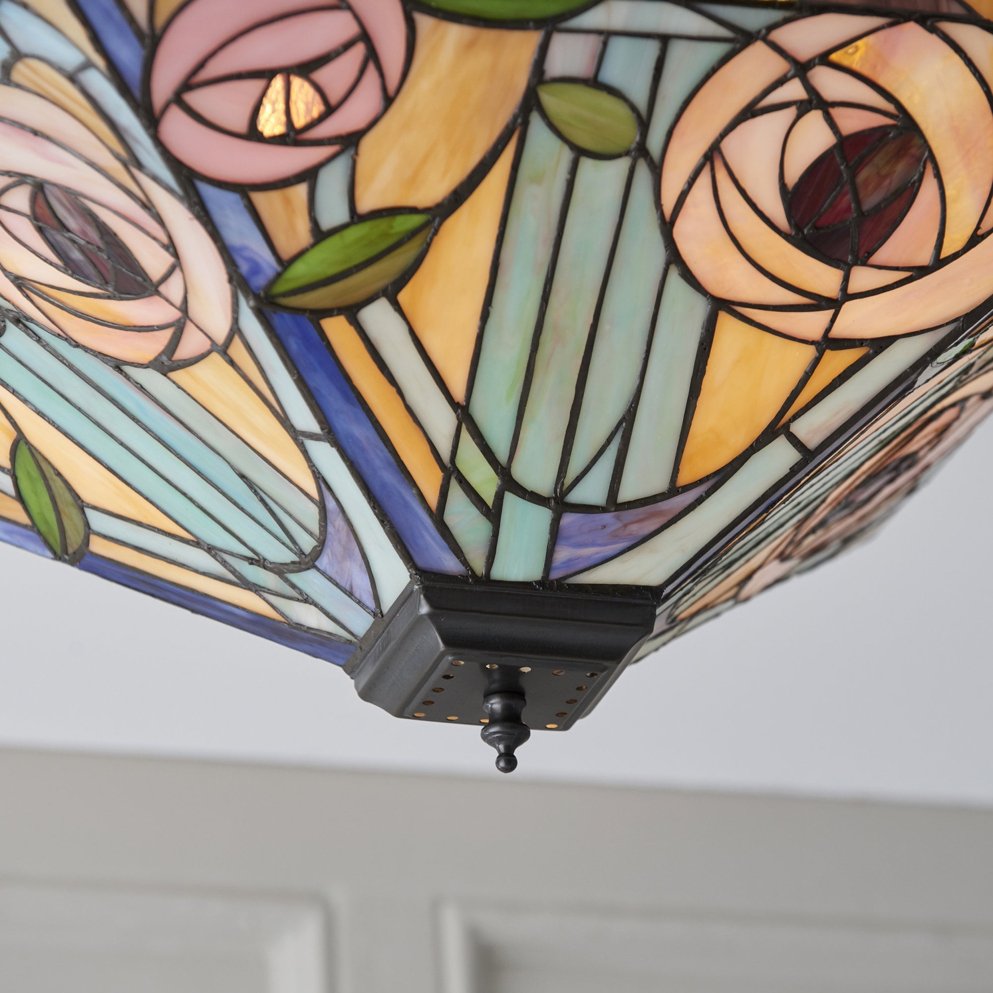 70698 Willow Tiffany Large 2 Light Flush
