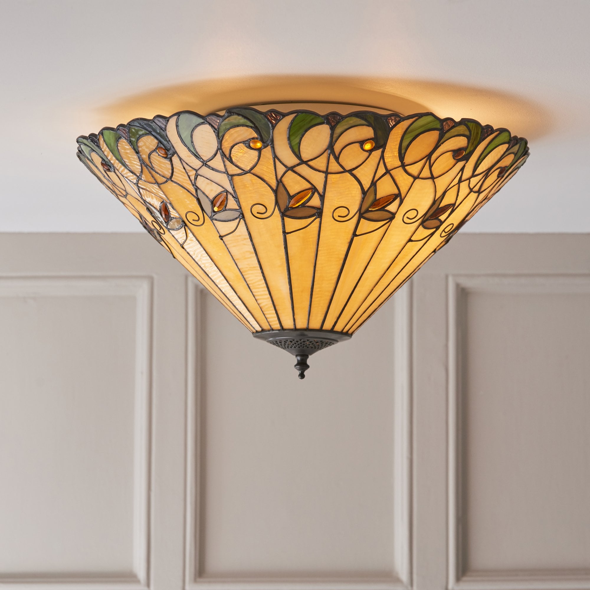 70706 Jamelia Tiffany Large 2 Light Flush