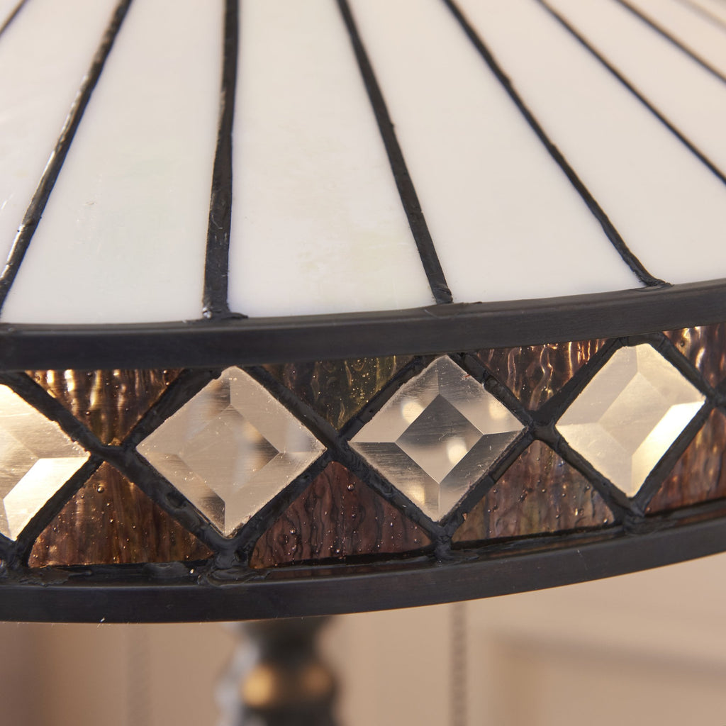 70935 Fargo Tiffany Medium Table Lamp