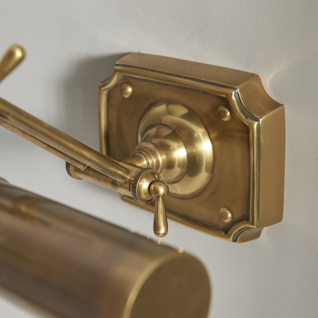 69832 Winchester Picture Light Solid Mellow Brass