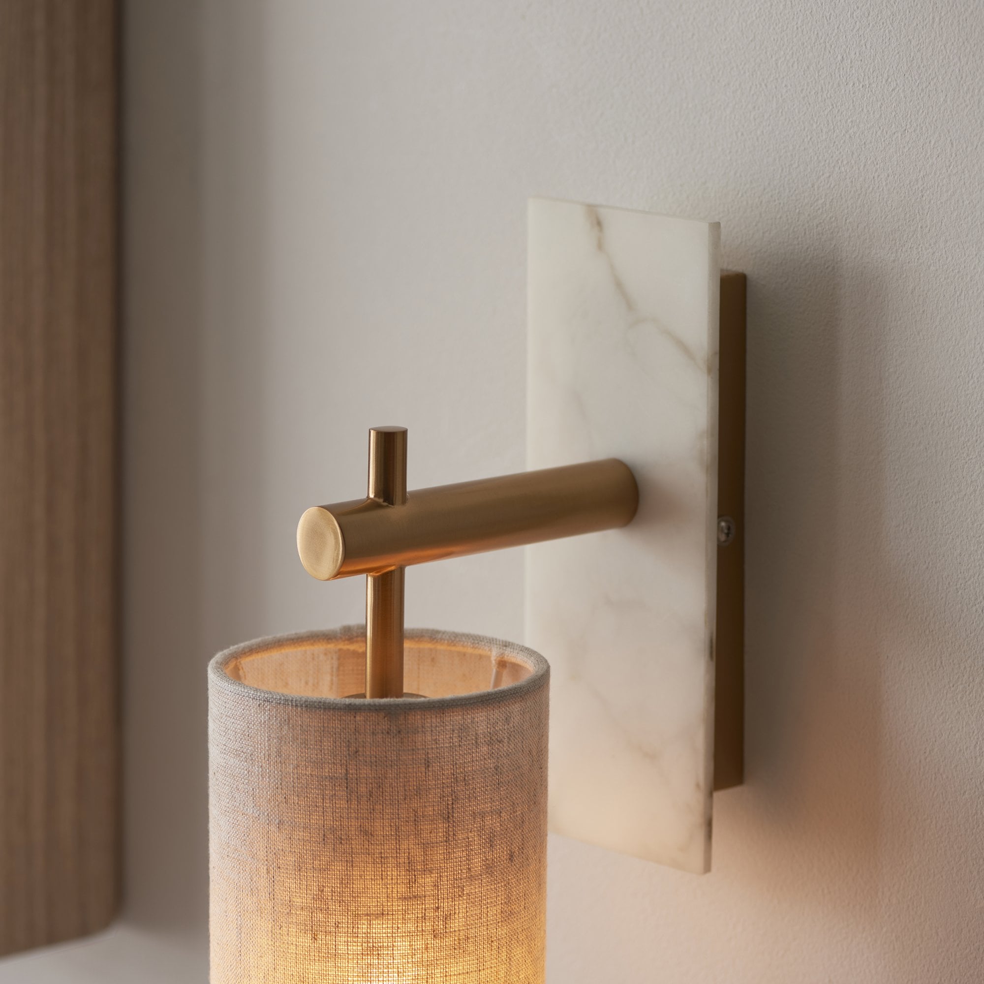 114201 1 Light Wall Light With Shade Vintage Brass, White Marble Effect