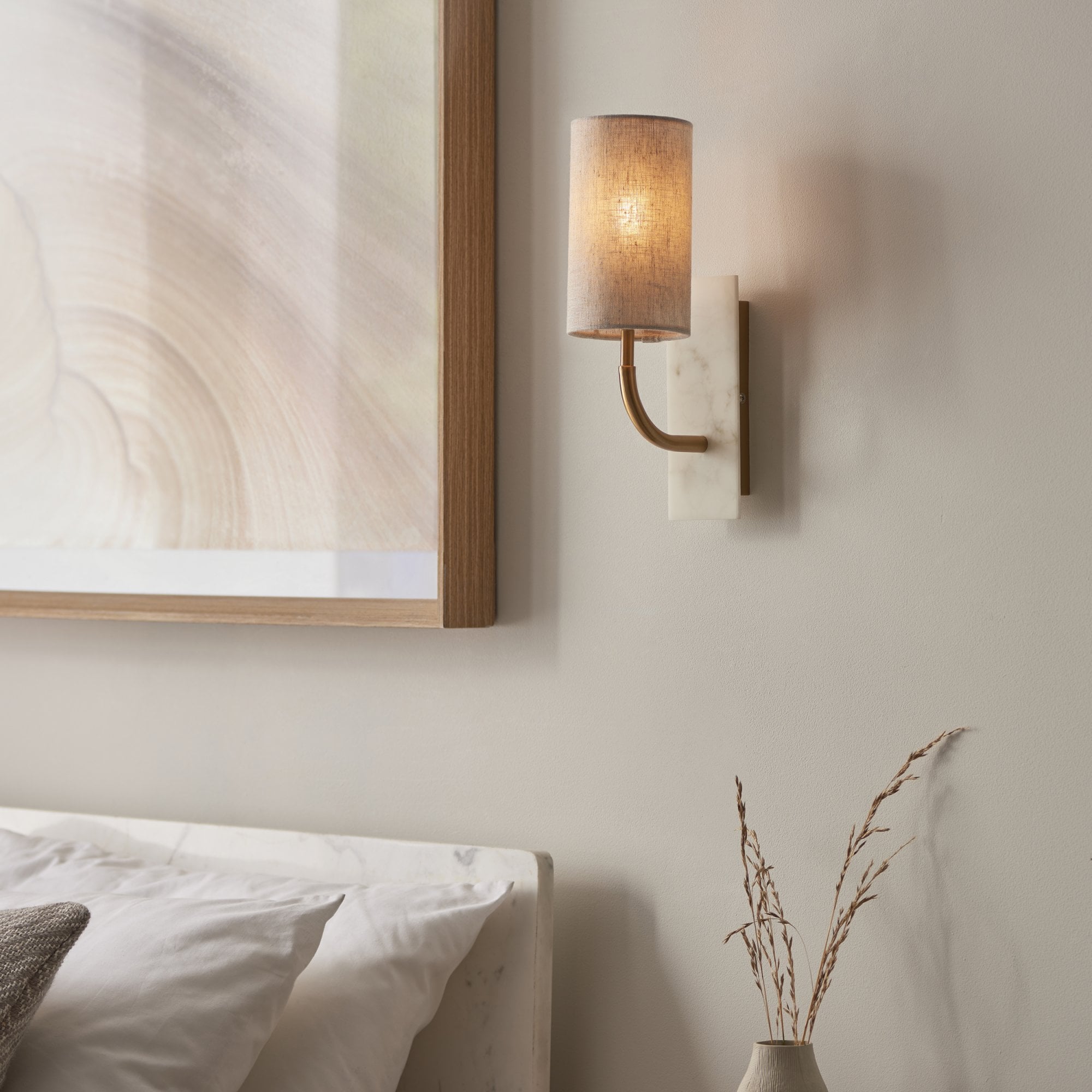 114203 1 Light Wall Light With Shade Vintage Brass, White Marble Effect