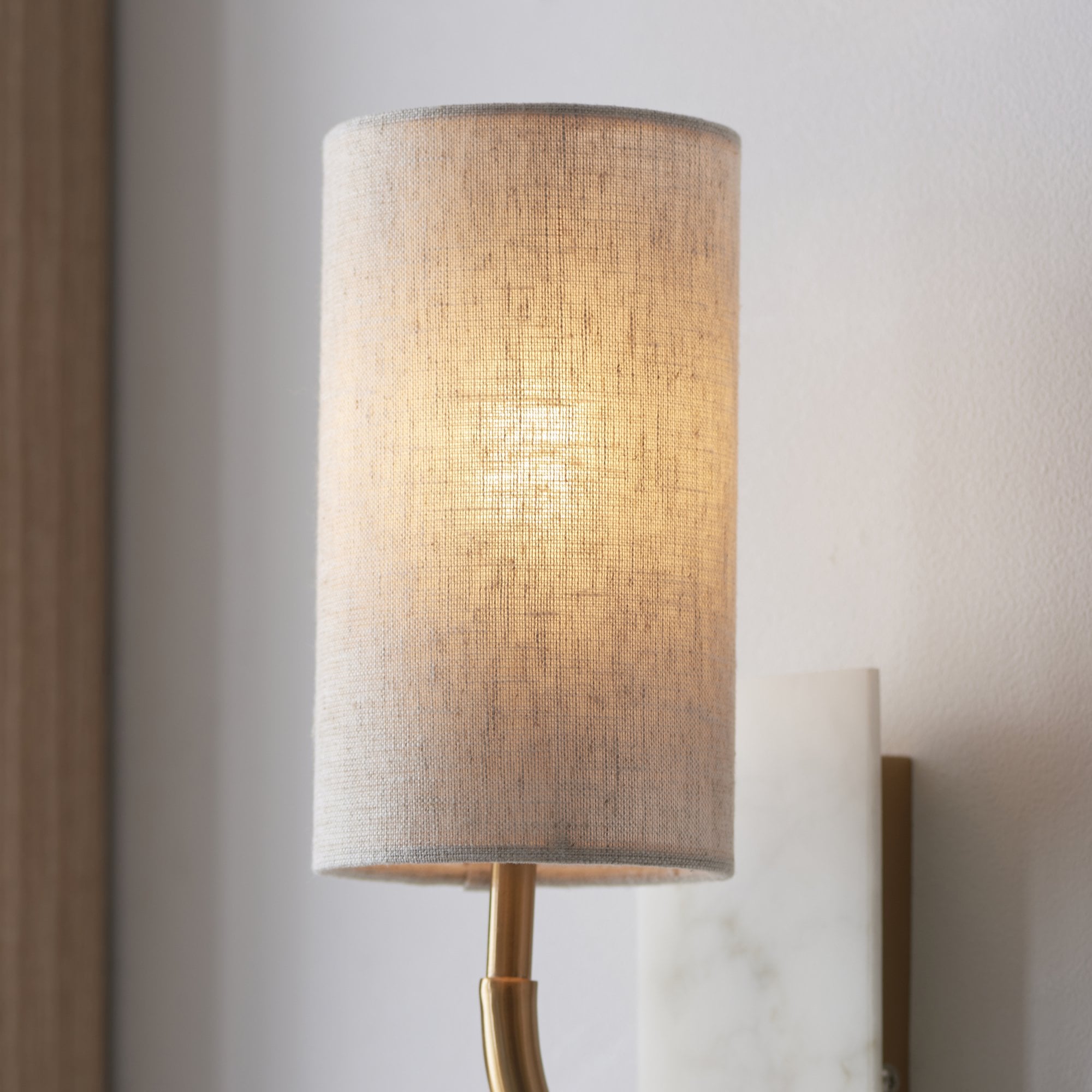 114203 1 Light Wall Light With Shade Vintage Brass, White Marble Effect