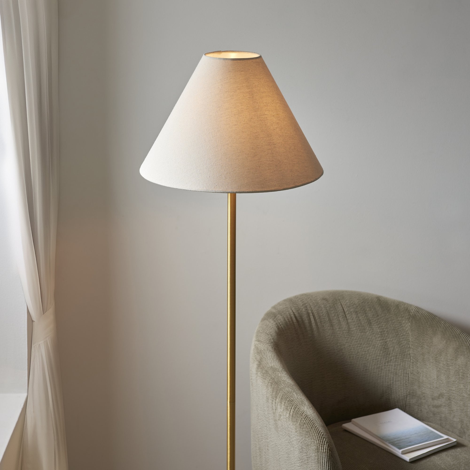 114209 1 Light Floor Lamp Brushed Aged Brass Plate, White Marble & Natu