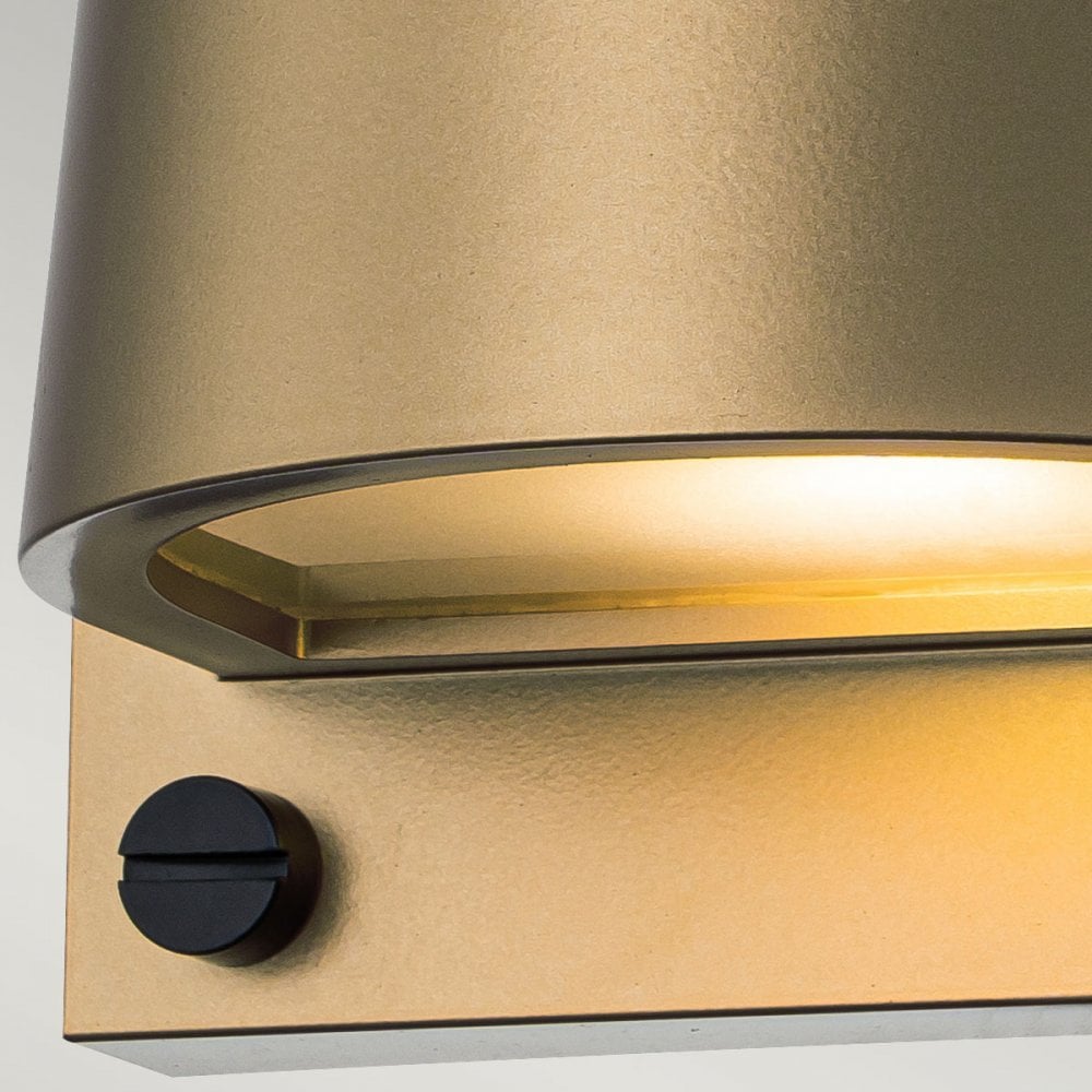 HK-SCOUT-PHB Scout 1 Light Outdoor Small Wall Light Painted Heritage Brass