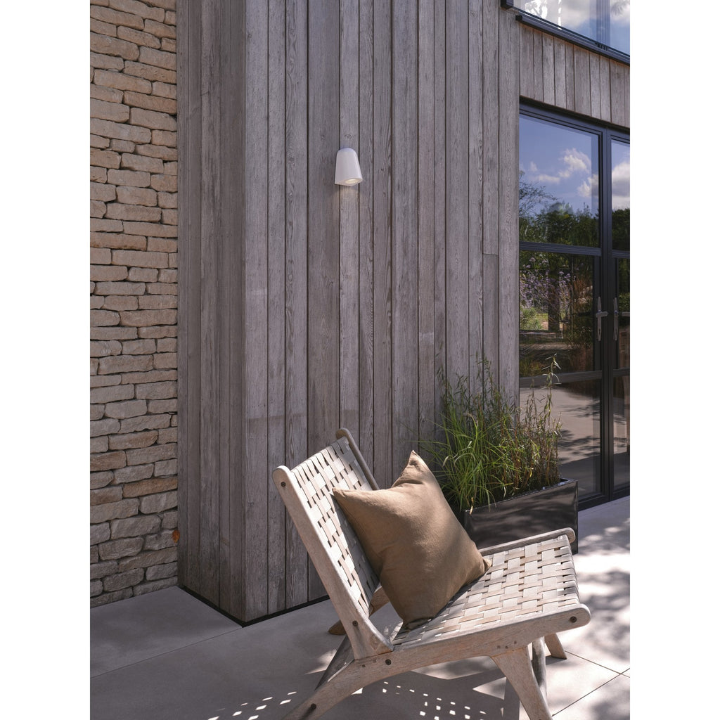 1317021 Mast Light Outdoor Wall Light Gloss Glaze White