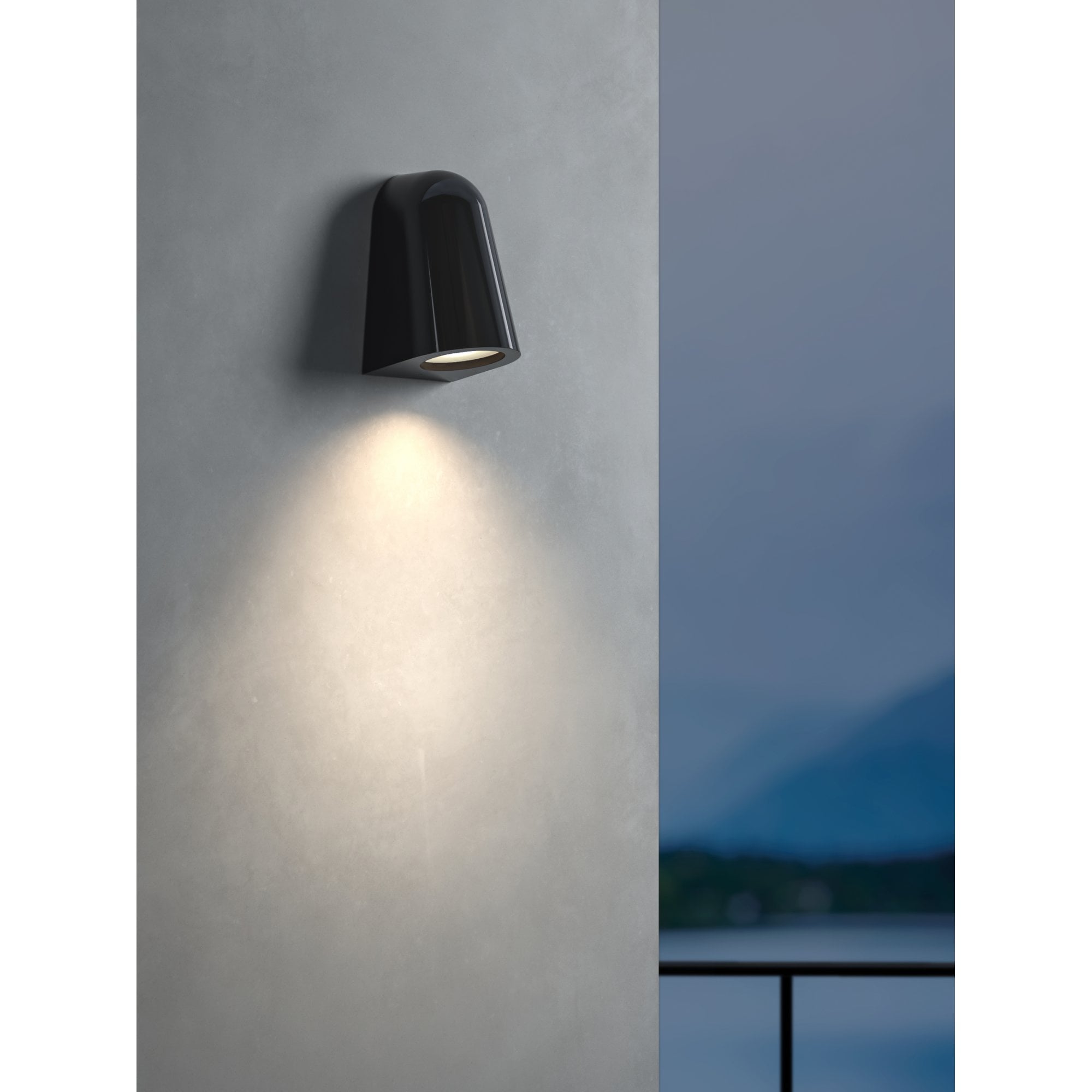 1317022 Mast Light Outdoor Wall Light Gloss Glaze Black