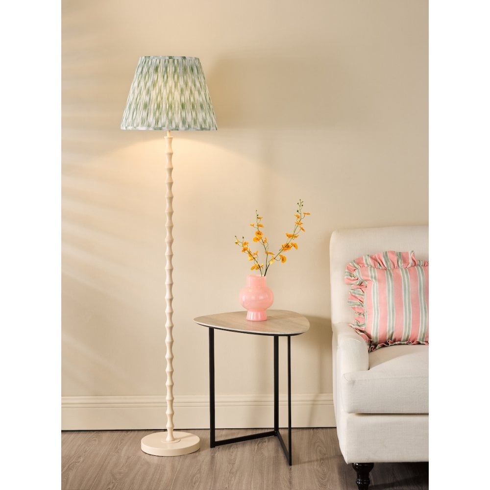 SIY4933-IKA1624 Siyanda Floor Lamp Cream With Shade