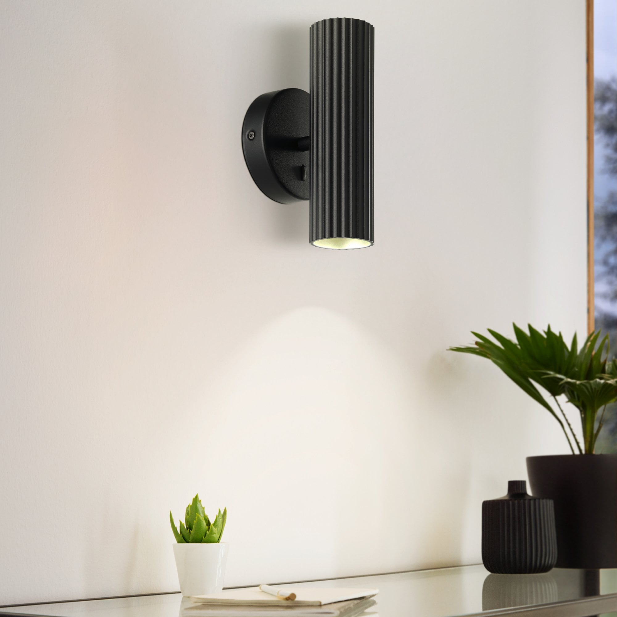 902032 Portillo Aluminium & Steel Modern Uplight & Wall Down Light Black