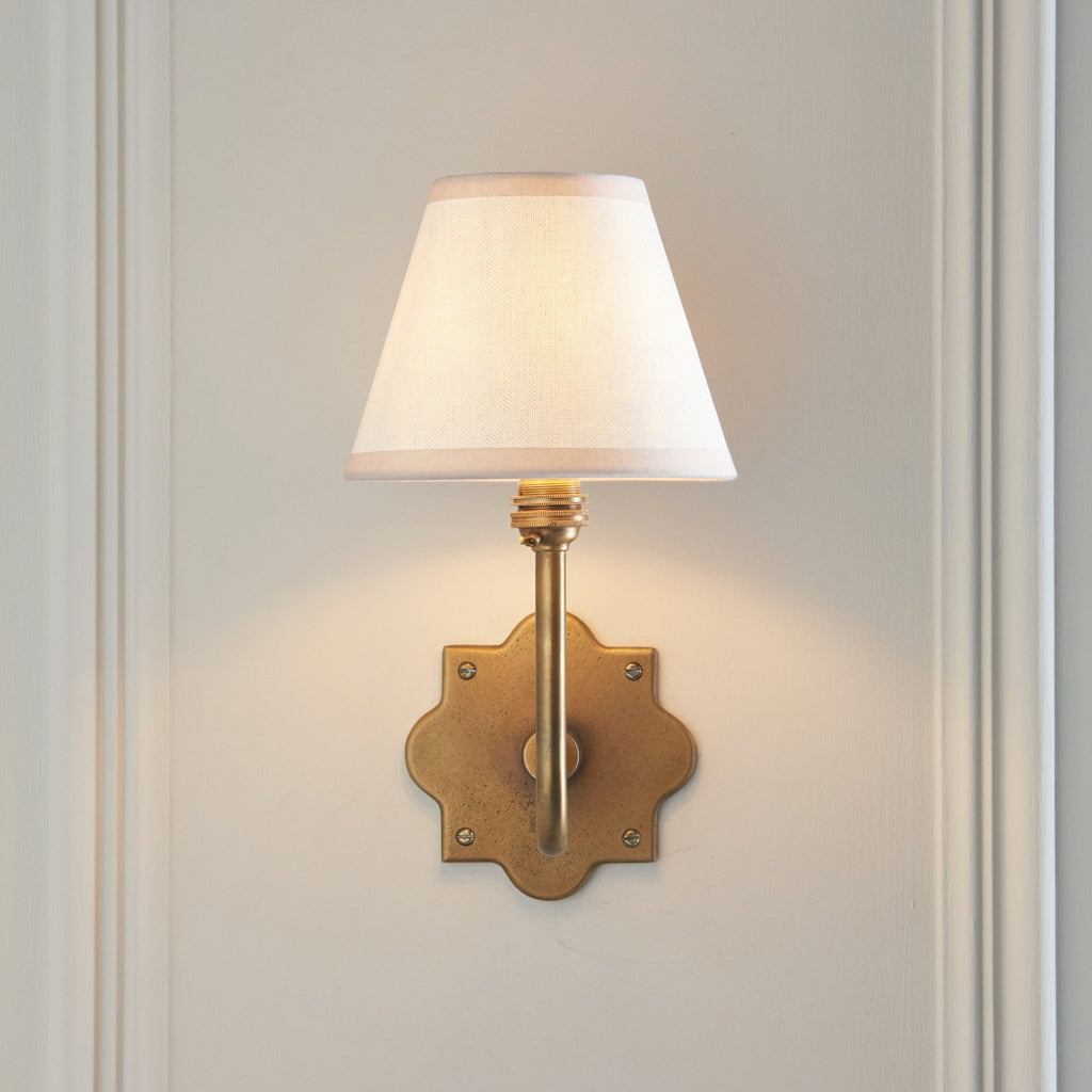 113708 Anvil Swan & Ivy 16cm Wall Light Antique Brass & Vintage White Fabric