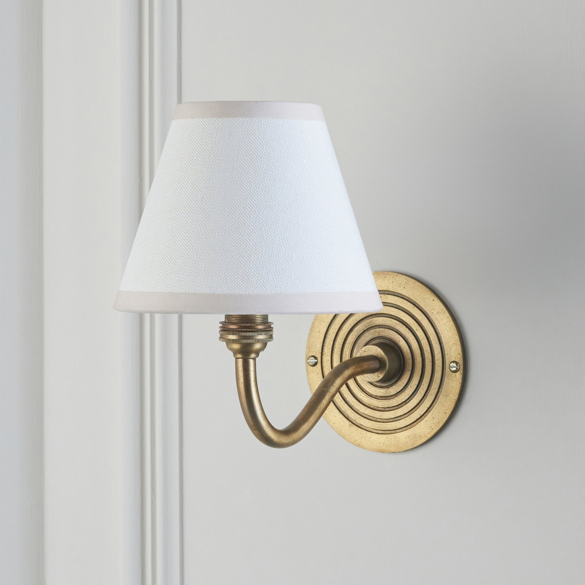 114101 Ripple Curve & Ivy 16cm Wall Light Antique Brass & Vintage White Fabric
