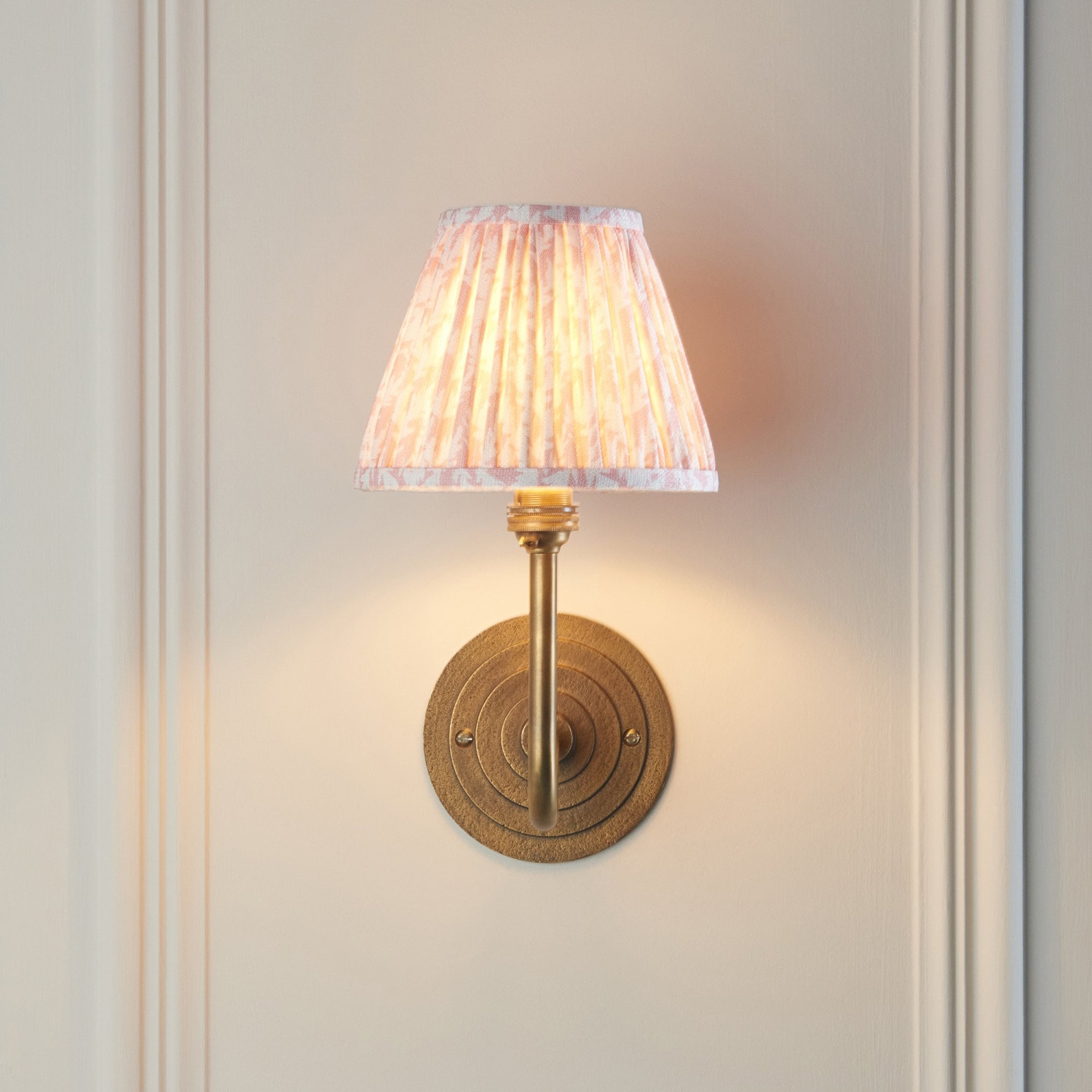 115465 Halo Swan & Leaf 16cm Wall Light Antique Brass & Peachy Keen Fabric