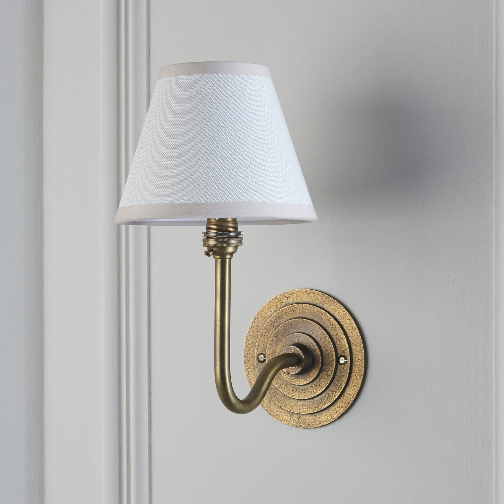 115473 Halo Swan & Ivy 16cm Wall Light Antique Brass & Vintage White Fabric