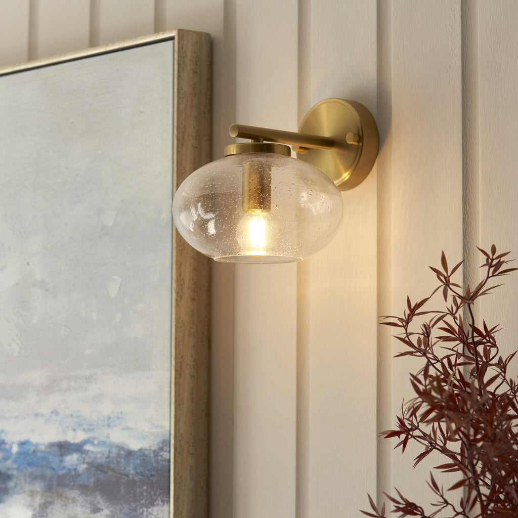118509 Jacob Wall Light Warm Brass Plate & Clear Bubble Glass