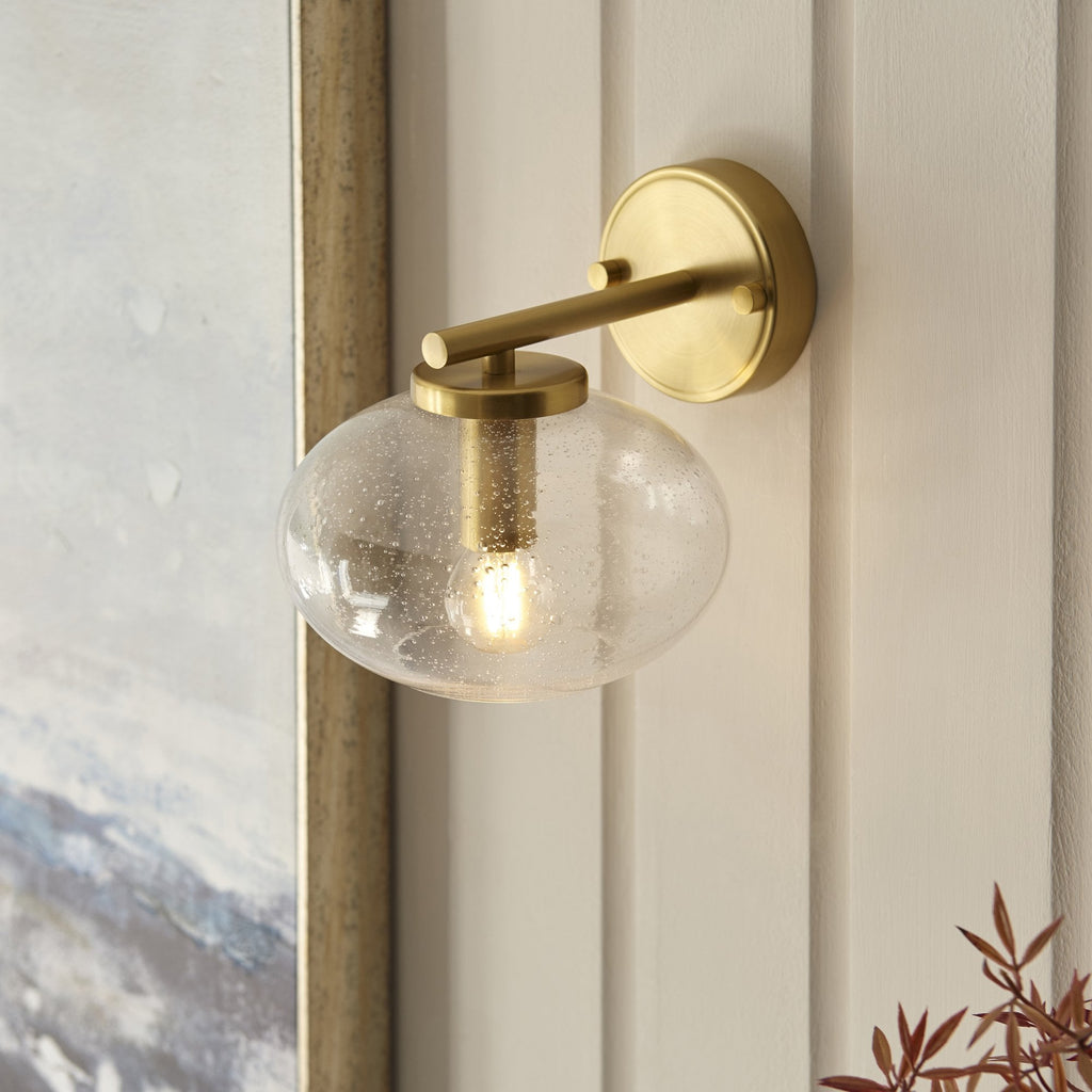 118509 Jacob Wall Light Warm Brass Plate & Clear Bubble Glass