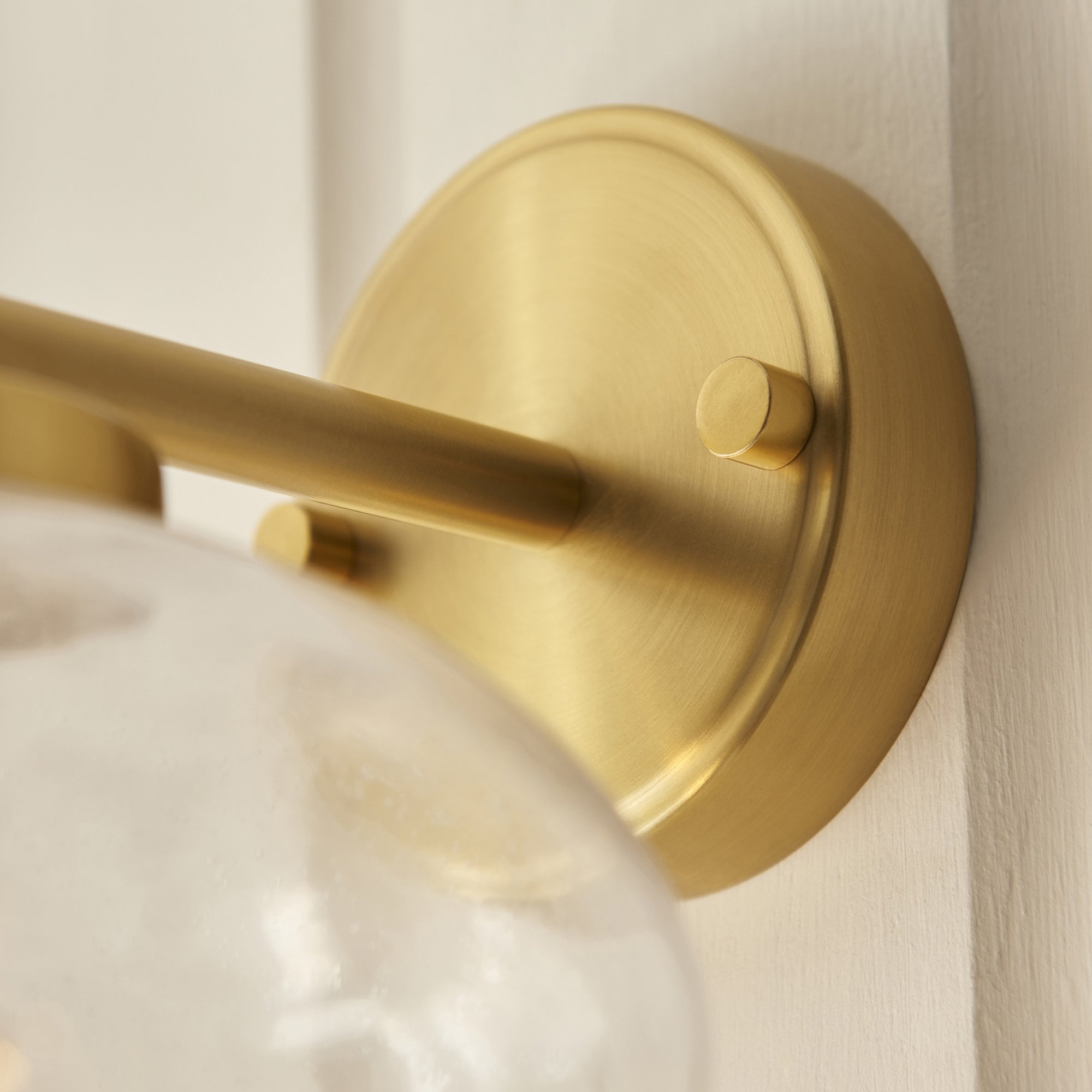 118509 Jacob Wall Light Warm Brass Plate & Clear Bubble Glass