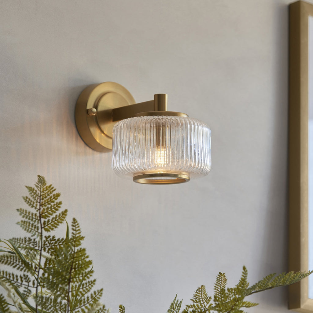 120633 Stamford Wall Light Brushed Aged Brass Plate & Clear Ribbed Glass