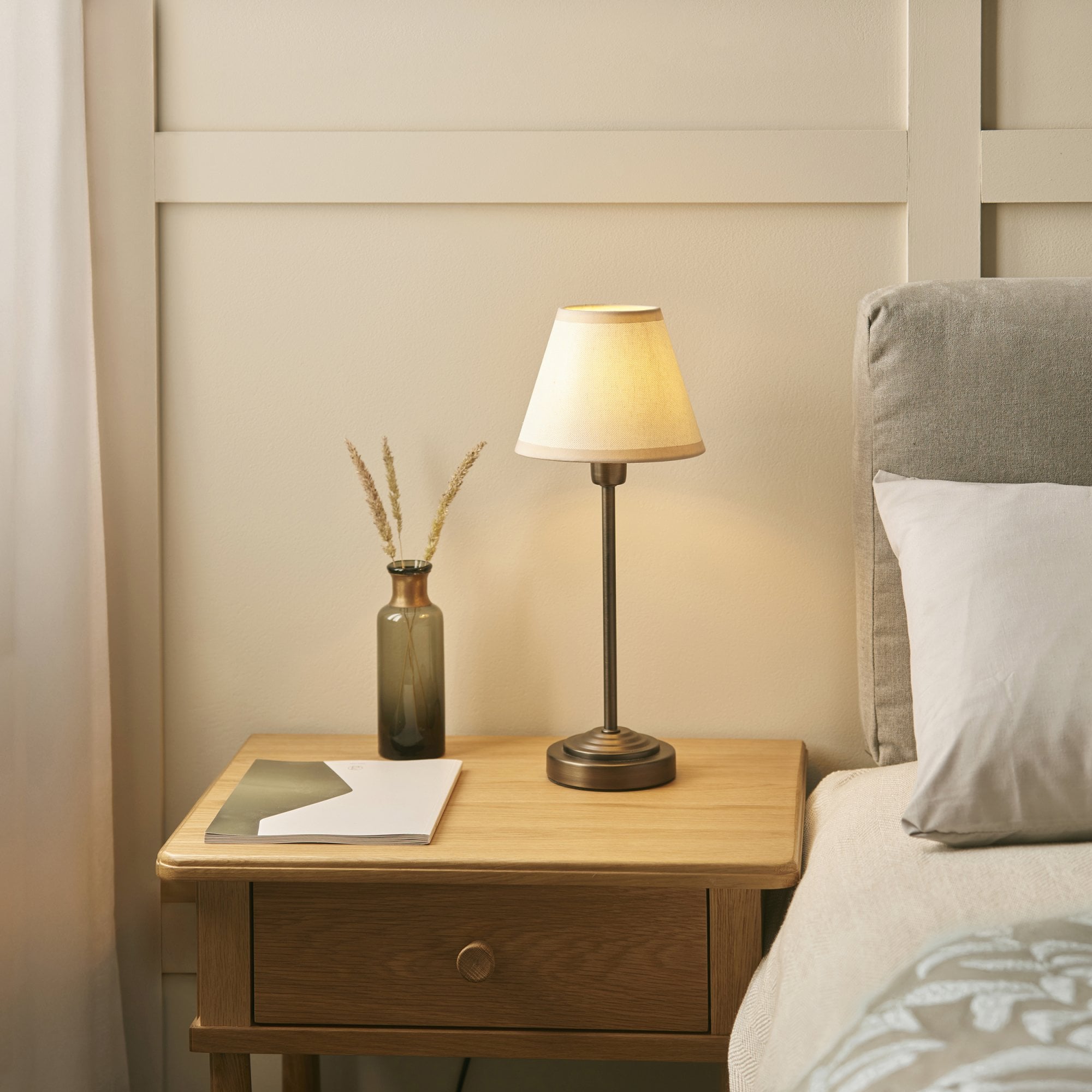 120938 Rise & Ivy 16cm Table Lamp Antique Bronze Plate & Vintage White Fabric