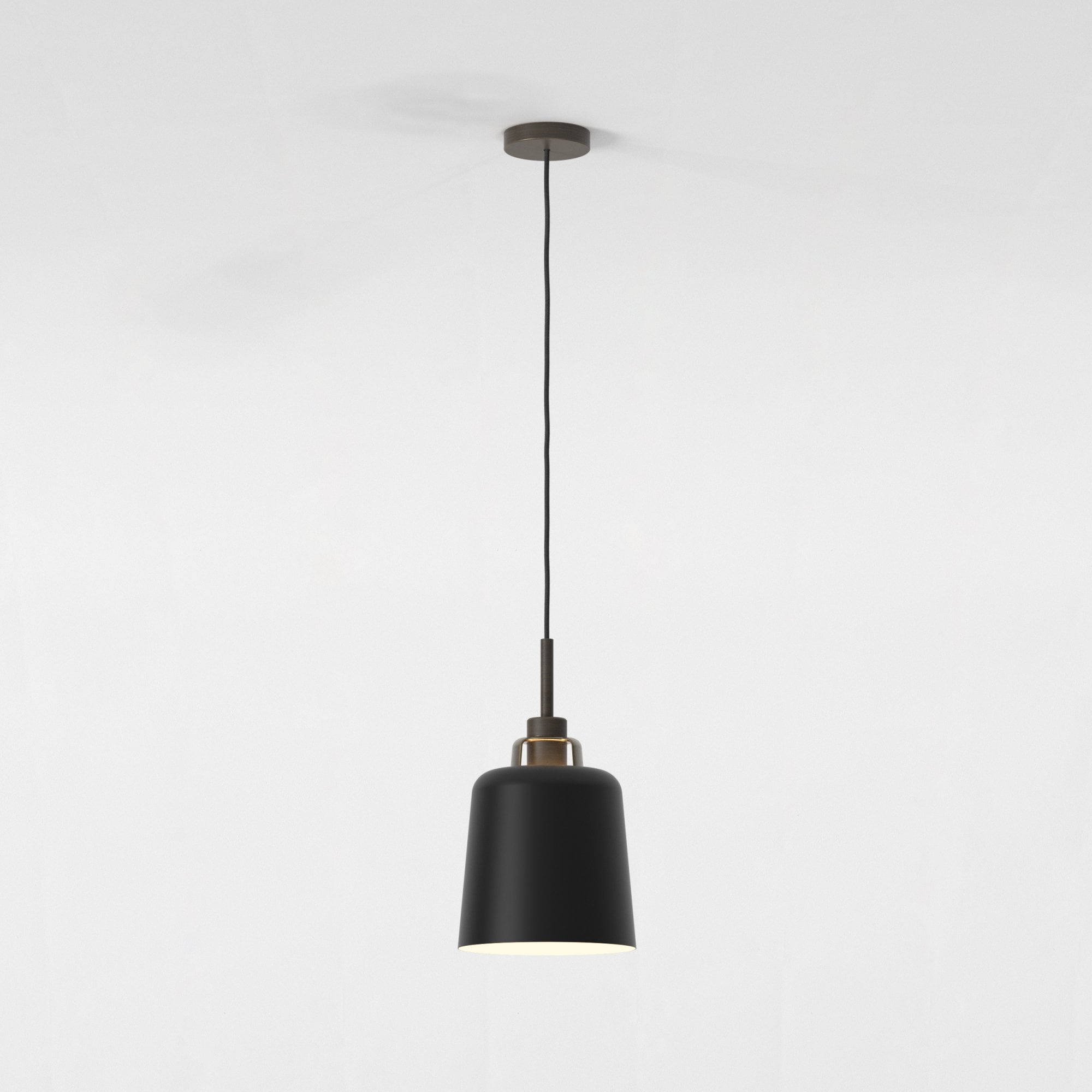 5051001 Camden 220 Shade Matt Black