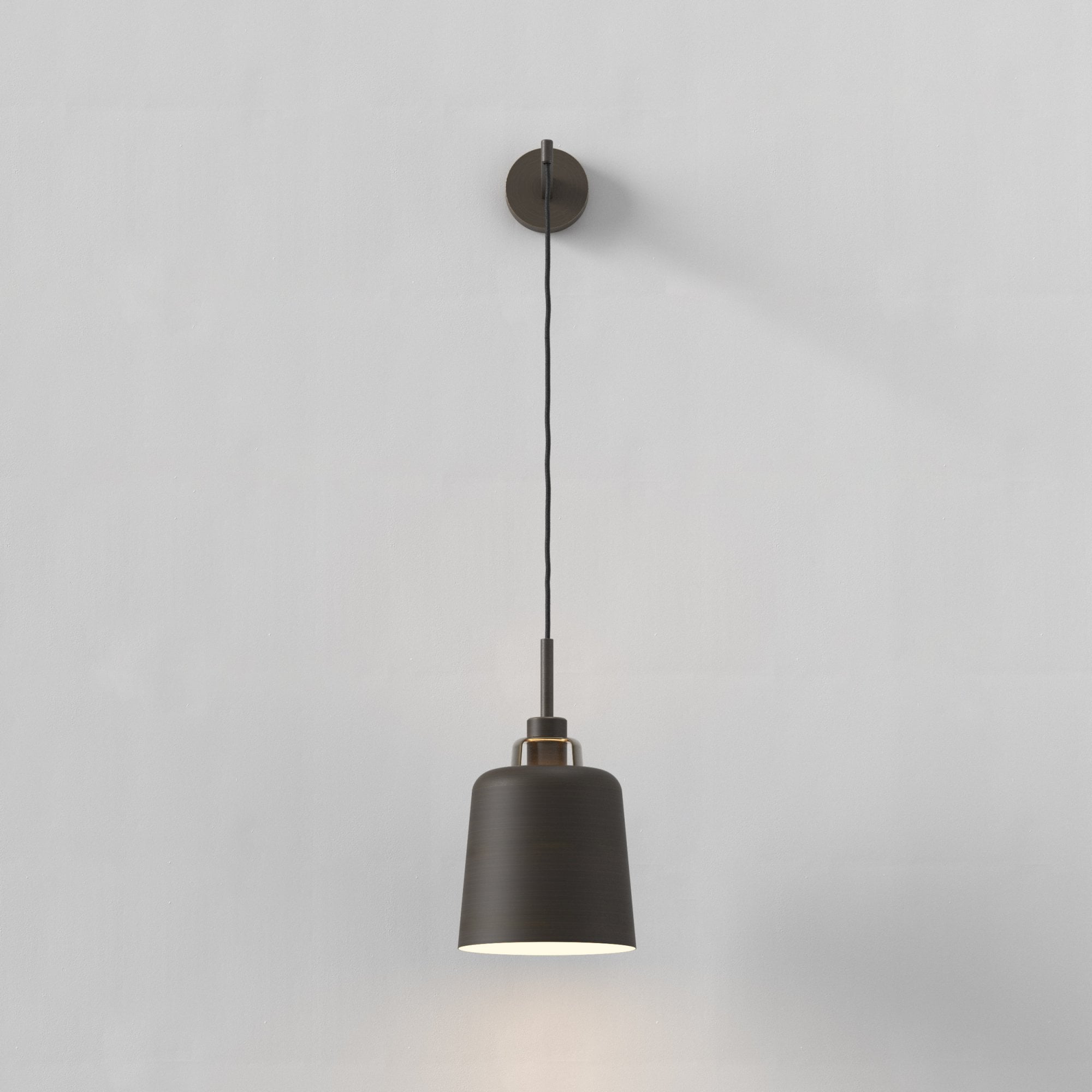 5051003 Camden 220 Shade Bronze