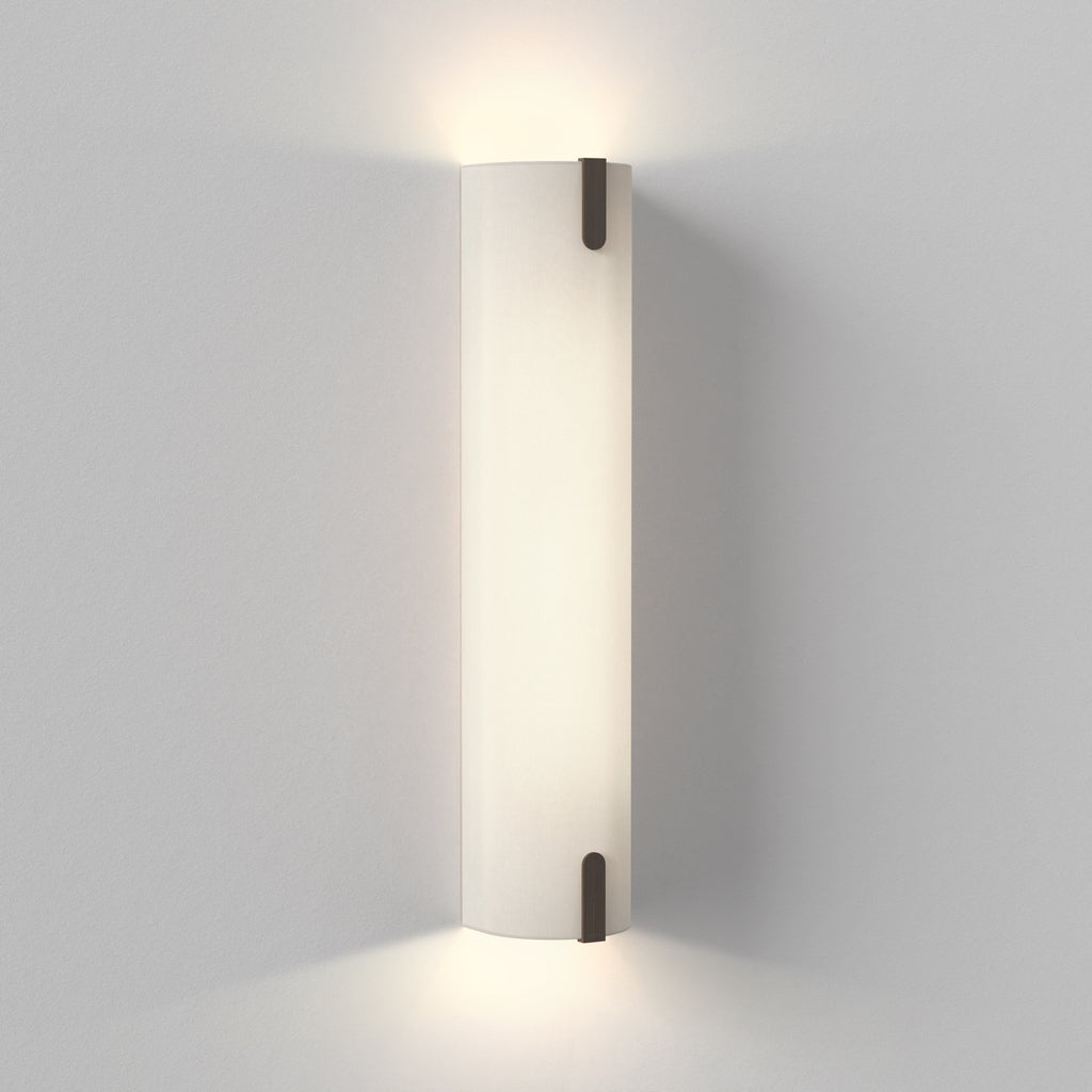 5042016 Elba Wall 600 Shade White Fabric