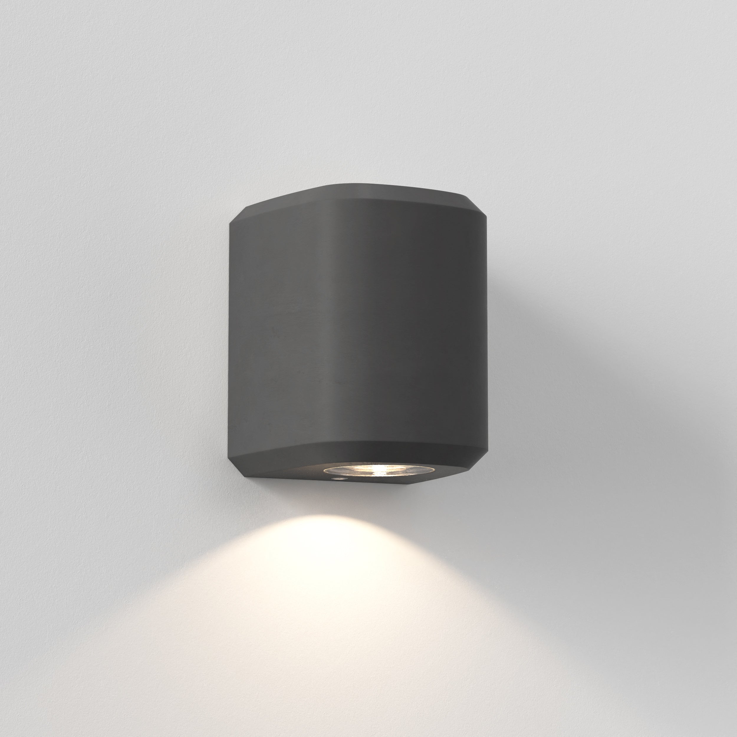 1513010 Brixham Outdoor Single Wall Light Charcoal Concrete