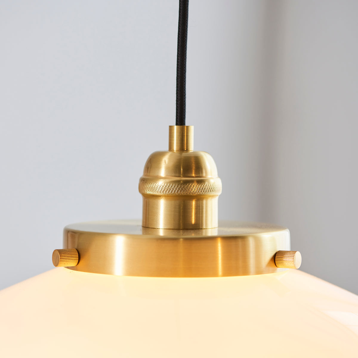 97692 Camberley Pendant Brass