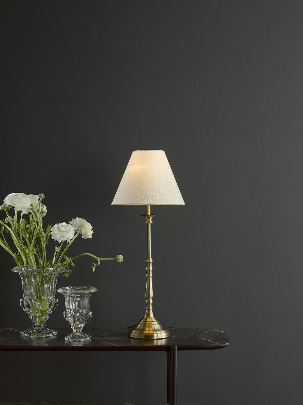 BLE4175 Blenheim Table Lamp Antique Brass With Shade